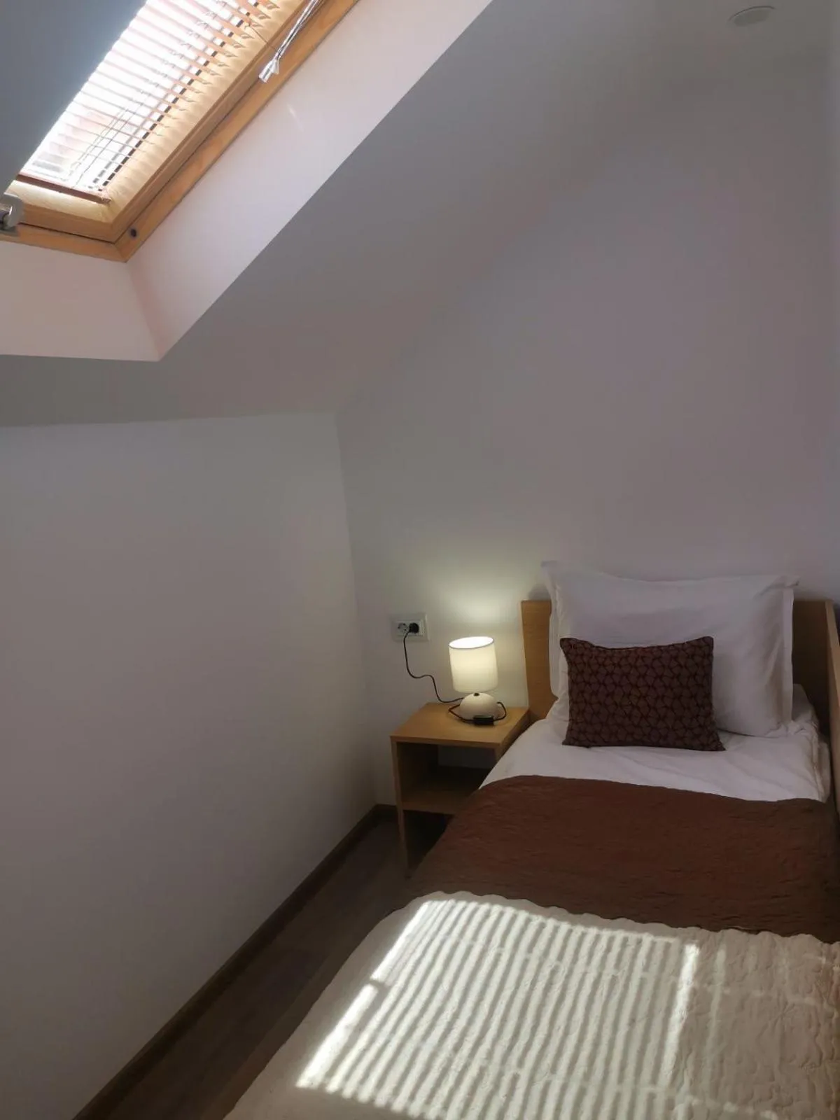 Comfort Triple Room with Shower in Saint Maria Guest House