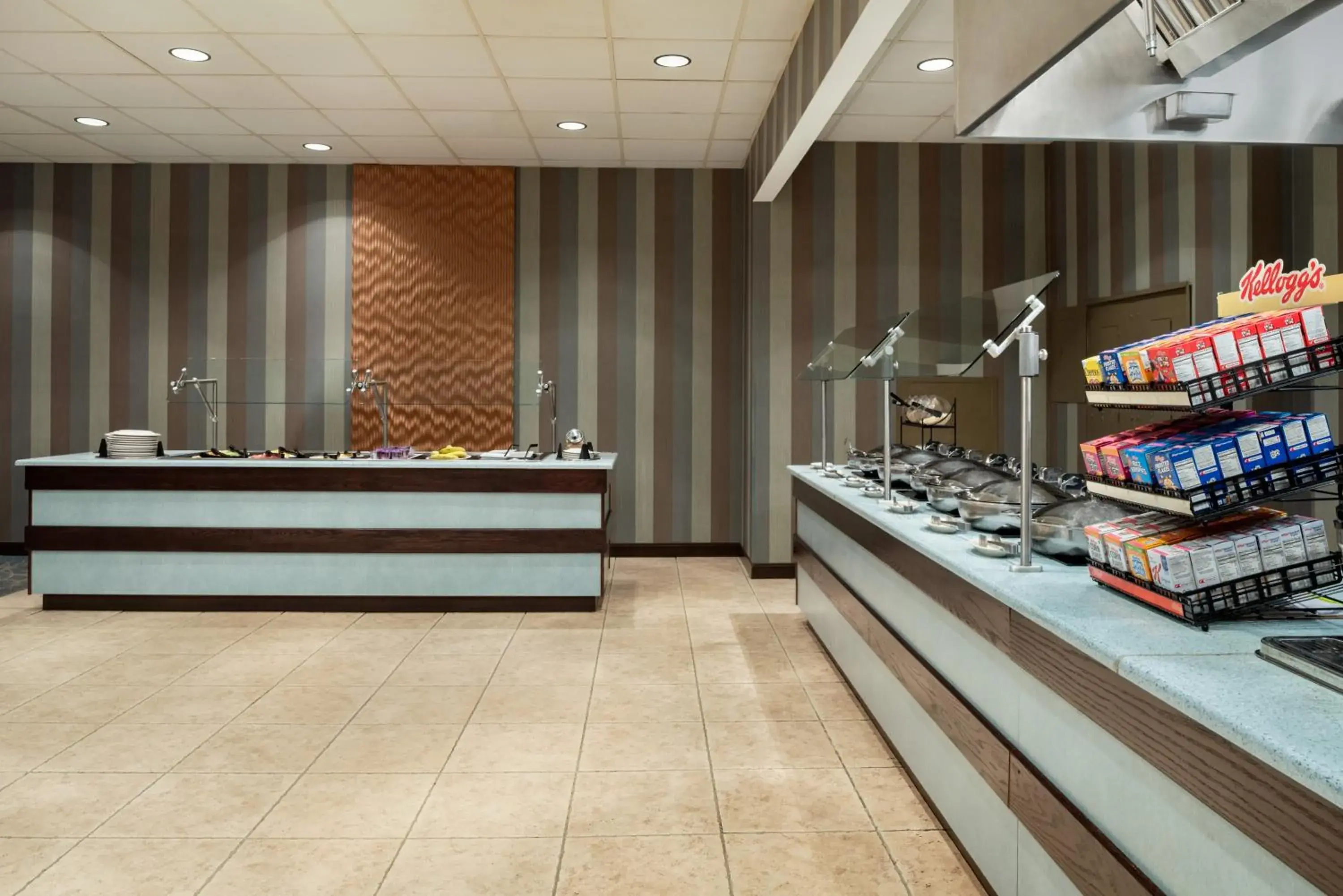 Breakfast in Wyndham Springfield City Centre Breakfast in Wyndham Springfield City Centre