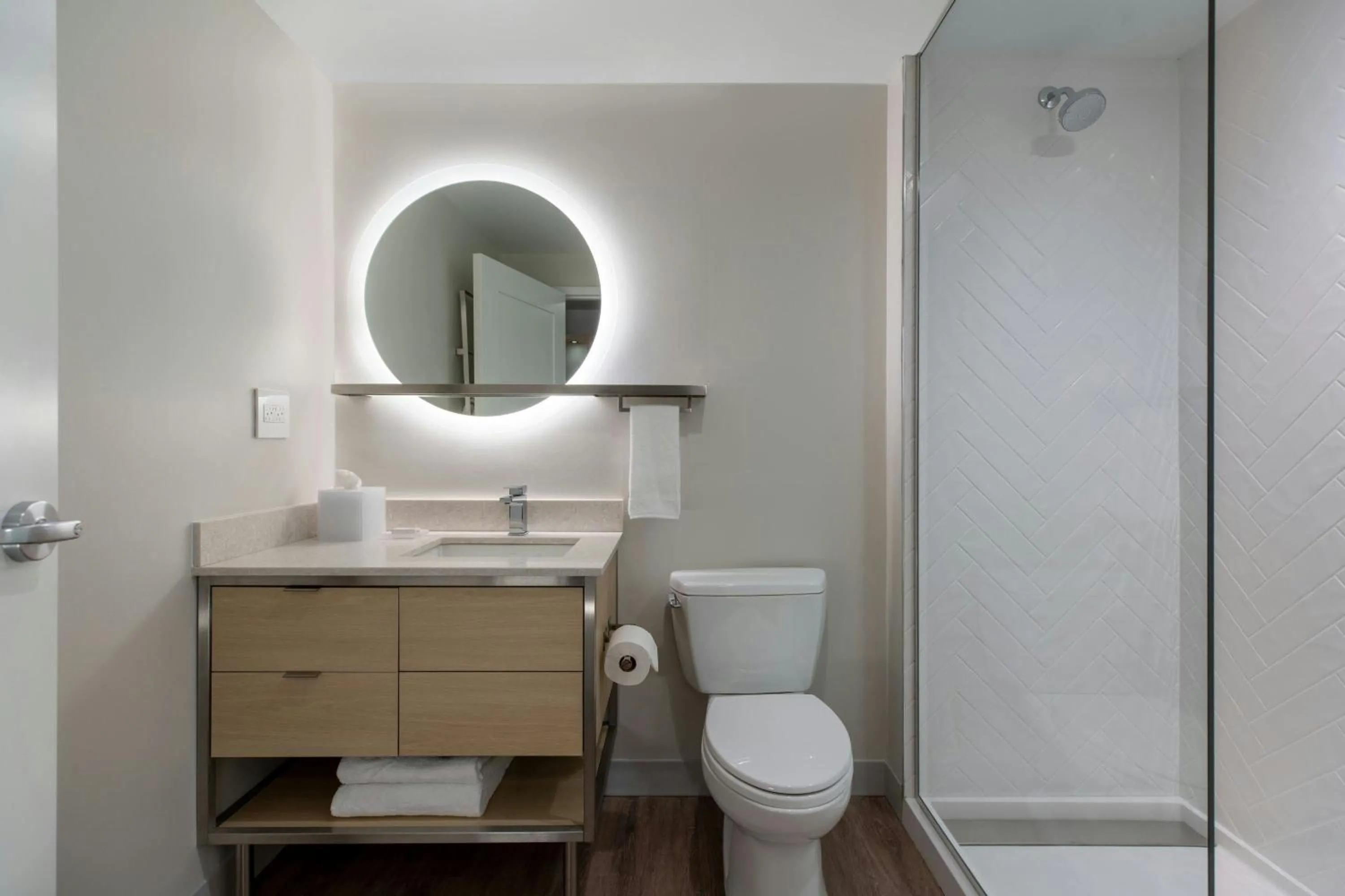 Queen Studio Suite with Ocean Facing View in TownePlace Suites by Marriott Daytona Beach Oceanfront