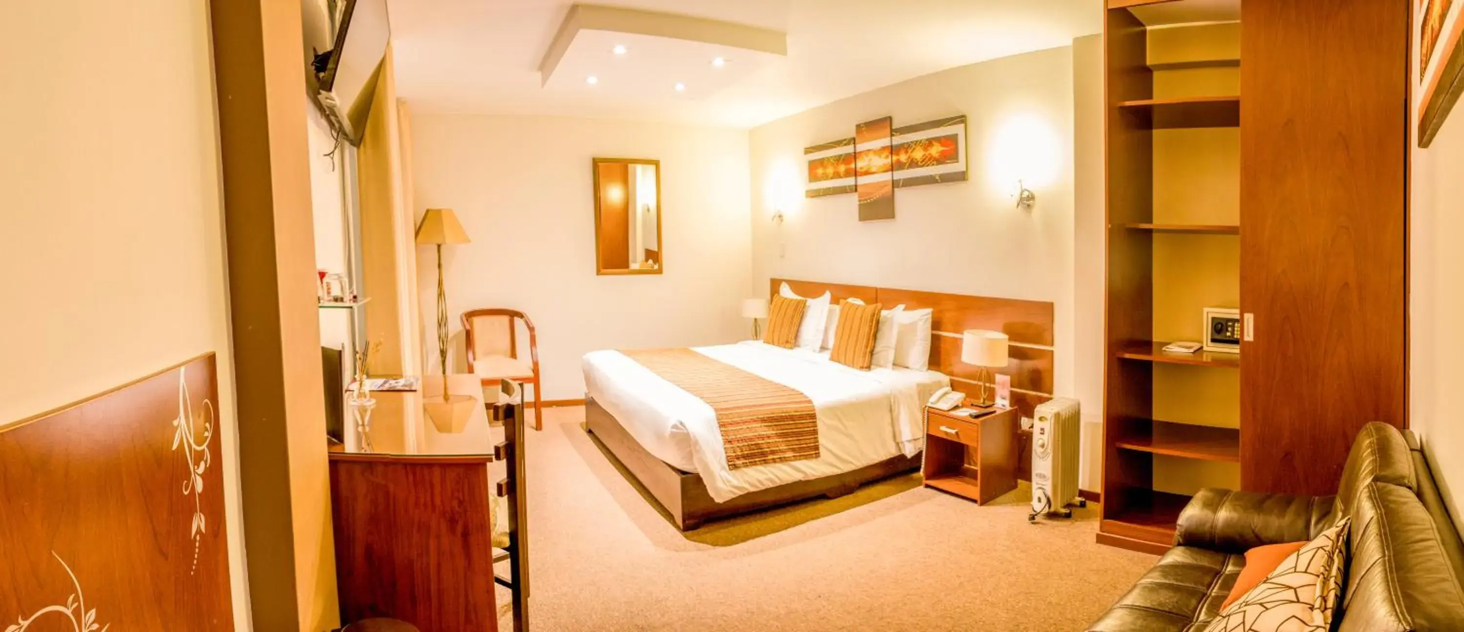 Junior Suite (2 Adults) in Hotel La Cuesta de Cayma Junior Suite (2 Adults) in Hotel La Cuesta de Cayma