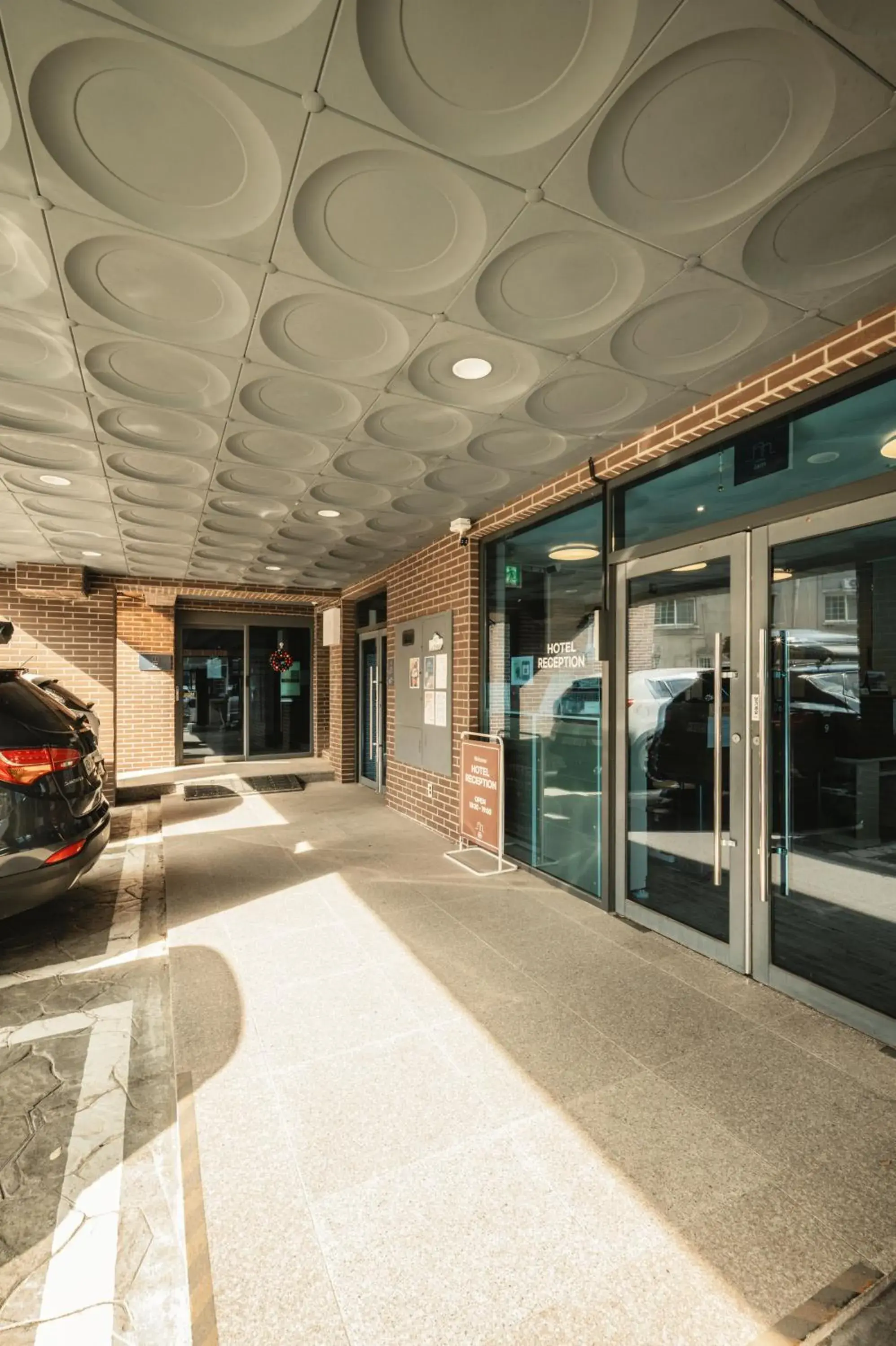 Facade/entrance in Hotel Iam Facade/entrance in Hotel Iam