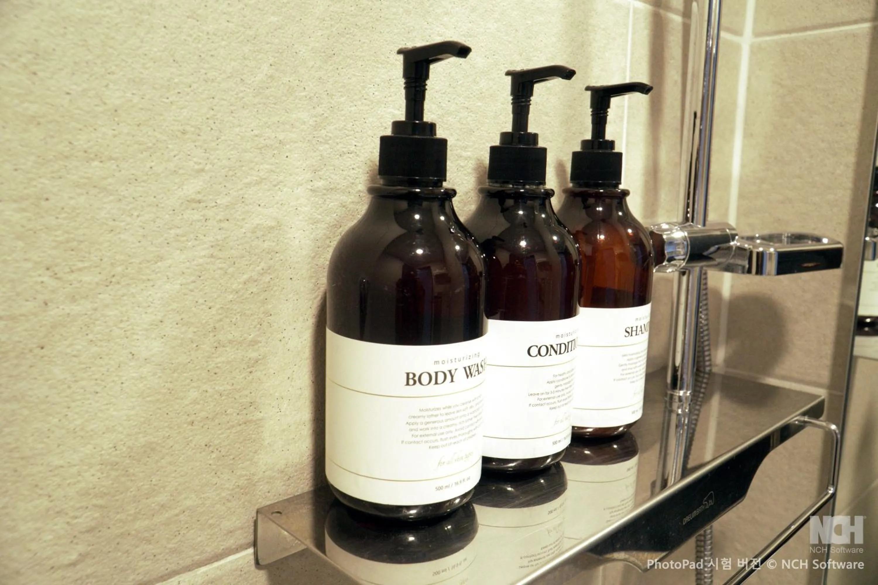 Bathroom in Hotel Iam