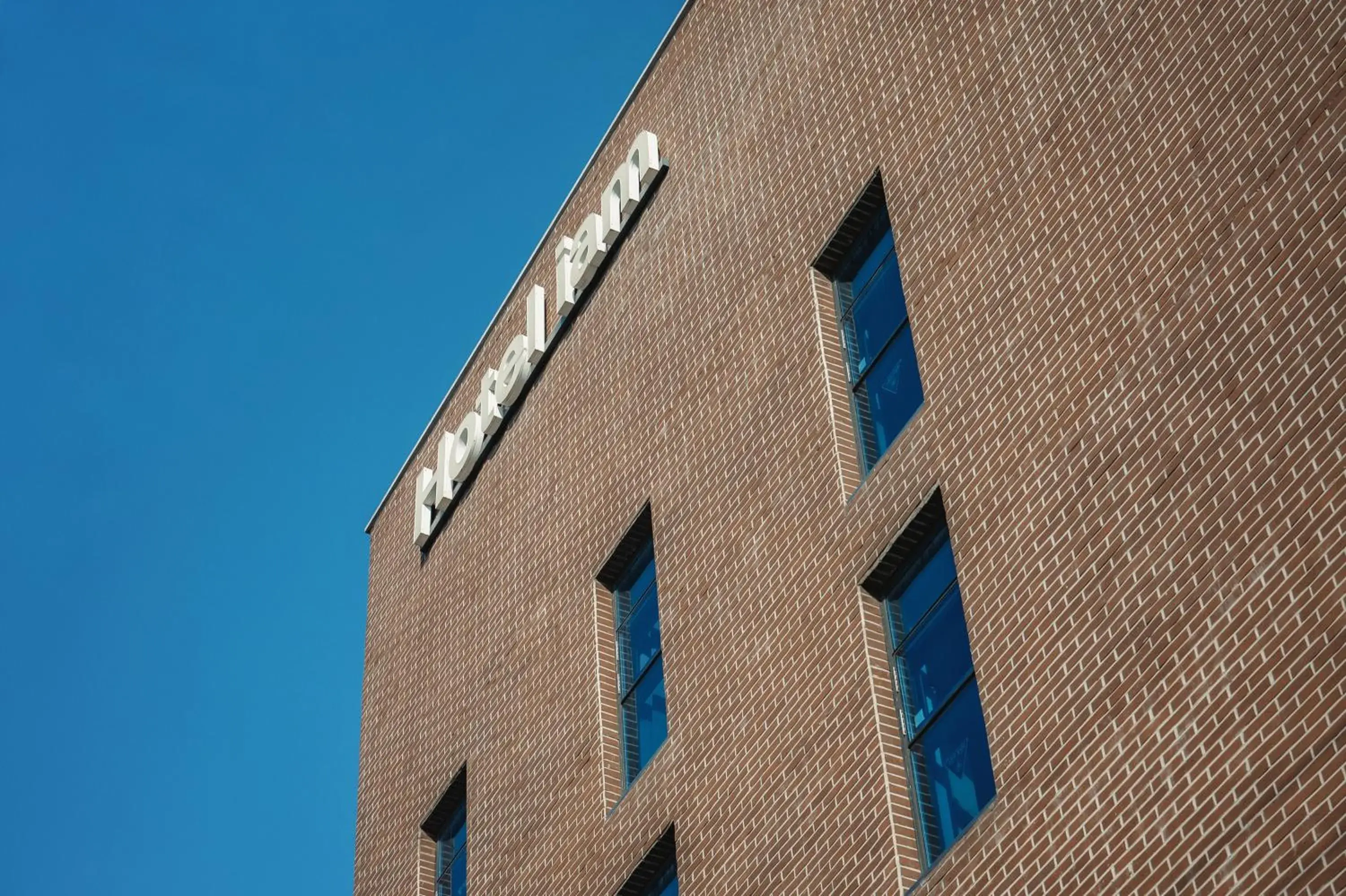 Property building in Hotel Iam Property building in Hotel Iam