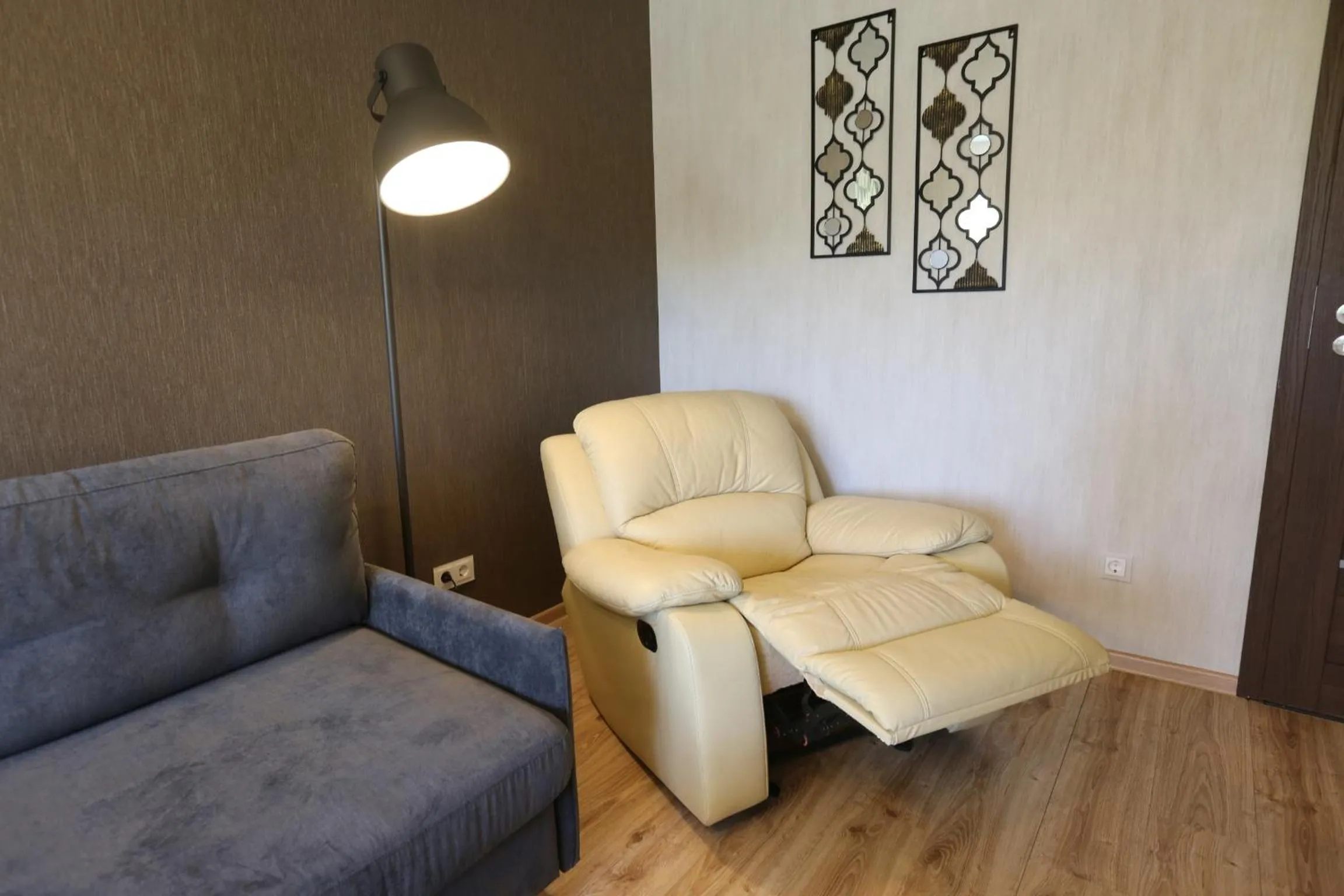 Living room in Modern 2 Rooms Apartment