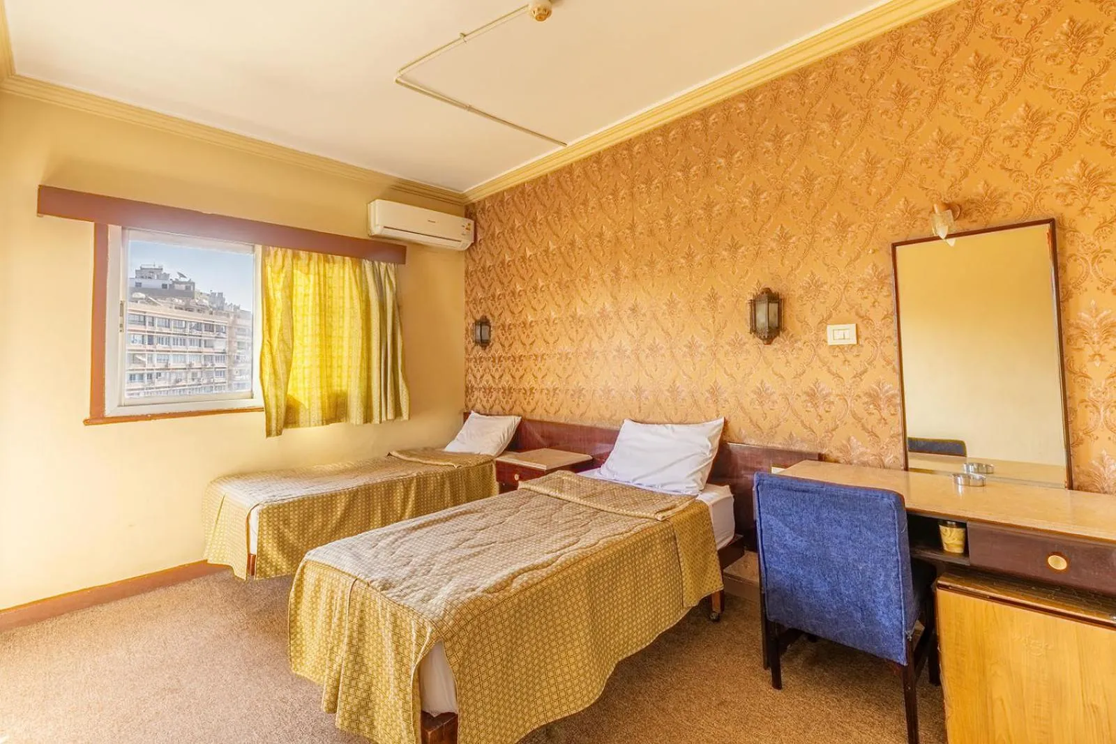 Bed in St George Hotel Cairo