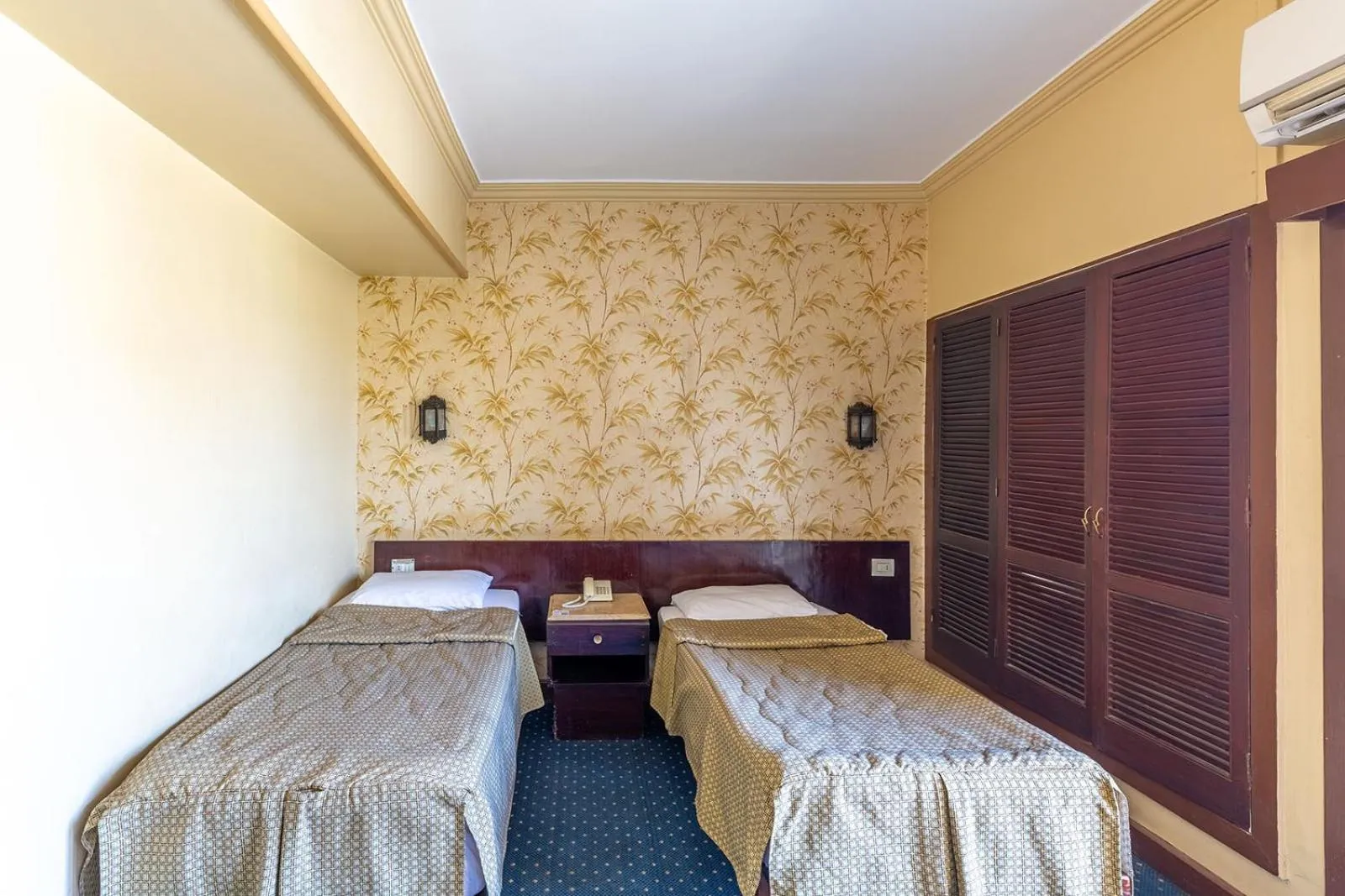 Bed in St George Hotel Cairo