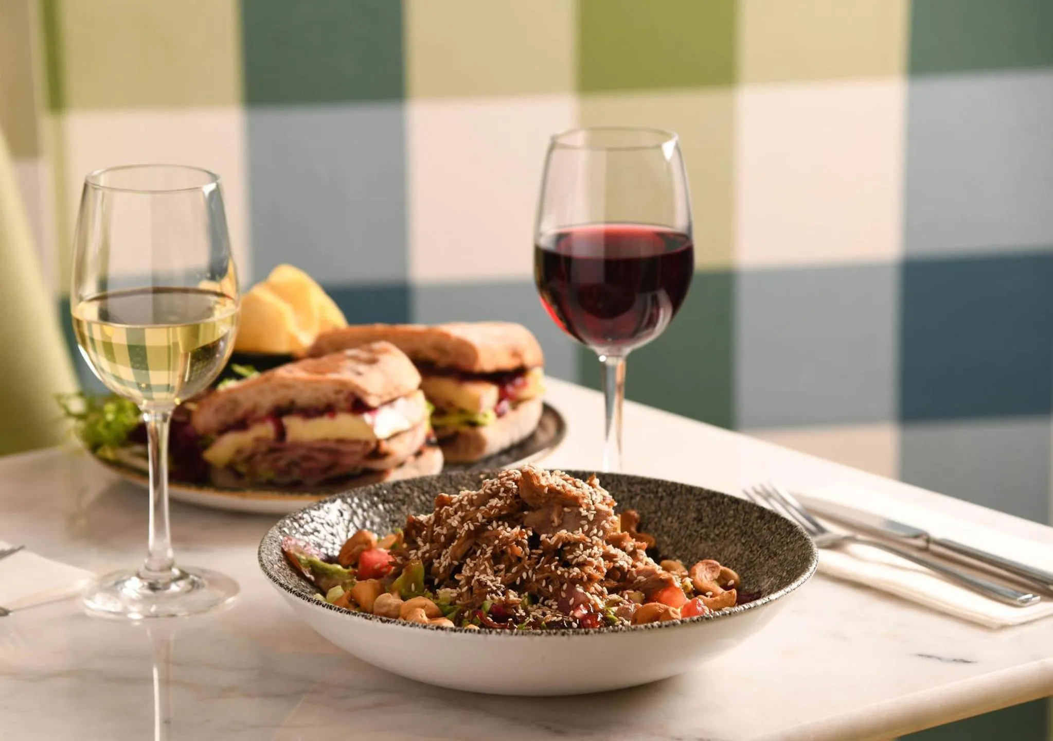 Restaurant/places to eat in Montigo Resorts, Somerset