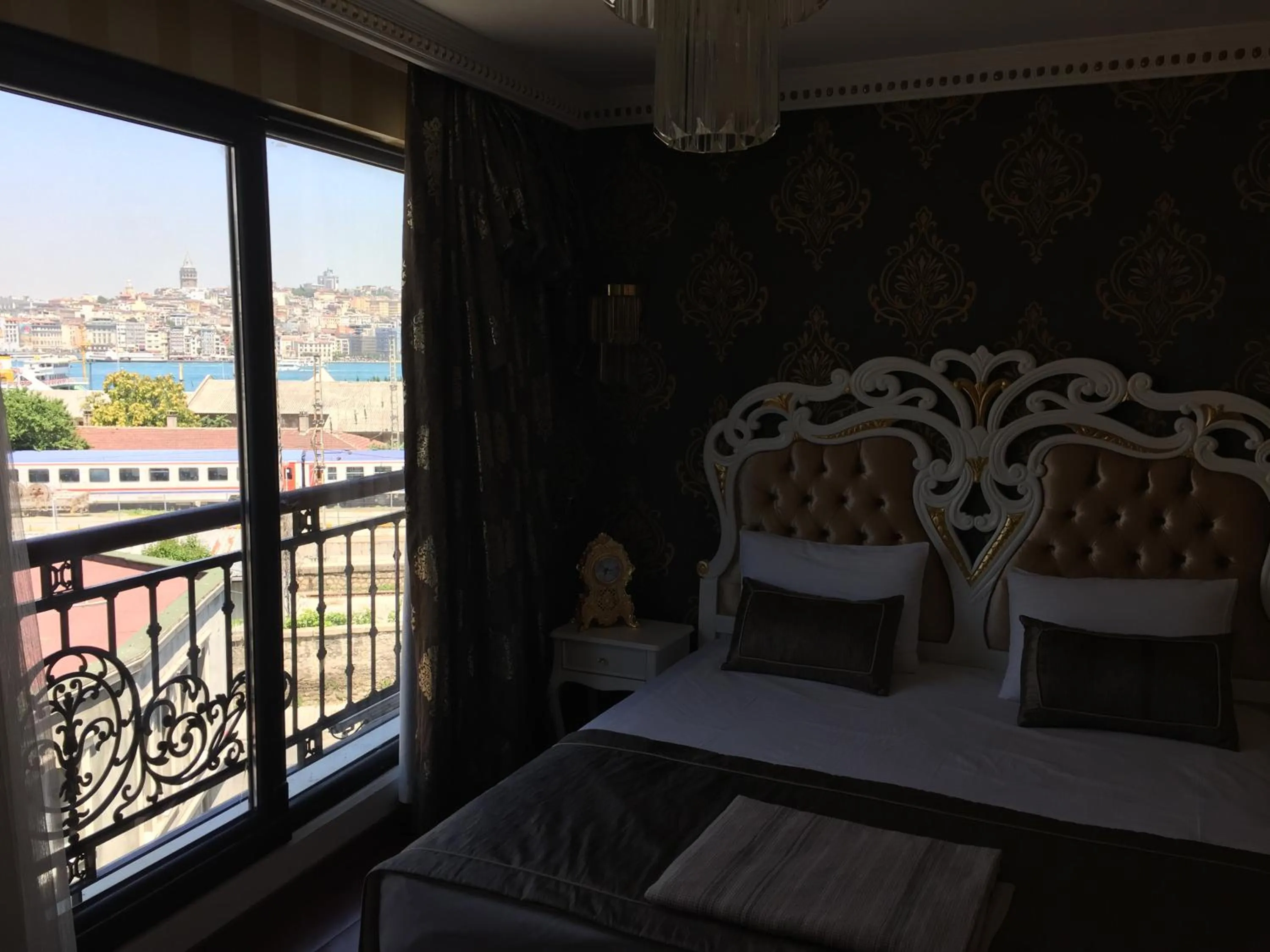 Sea view, Bed in Gulhane Garden Hotel