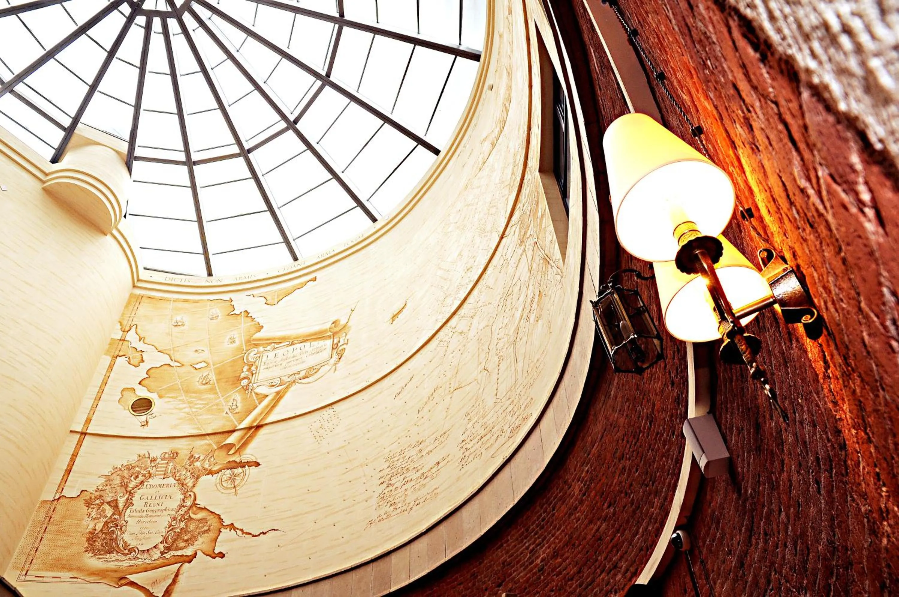 Communal lounge/ TV room in Citadel Inn Gastro Boutique Hotel - Готель Цитадель Львів