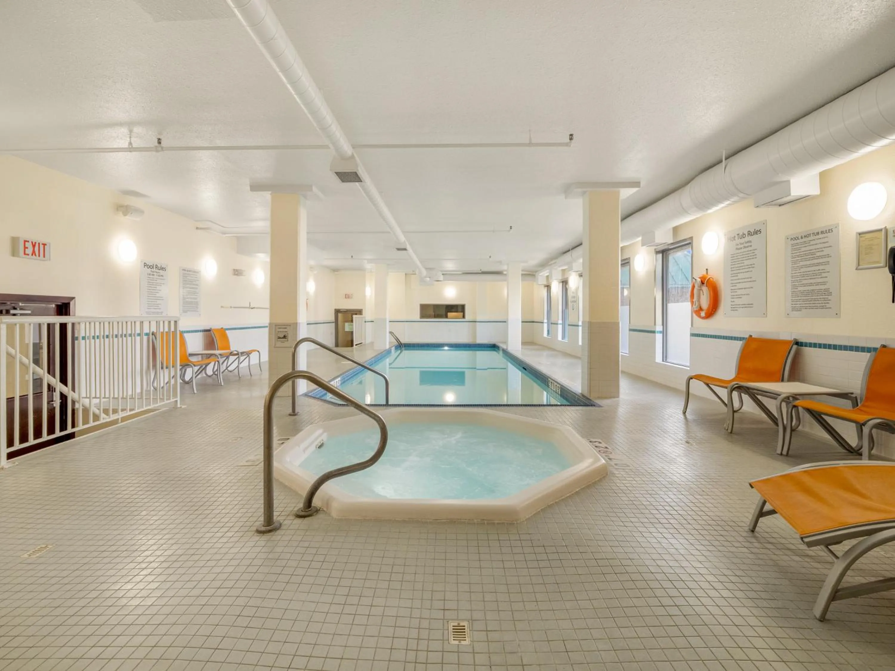 Hot Tub in Holiday Inn Conference Centre Edmonton South by IHG