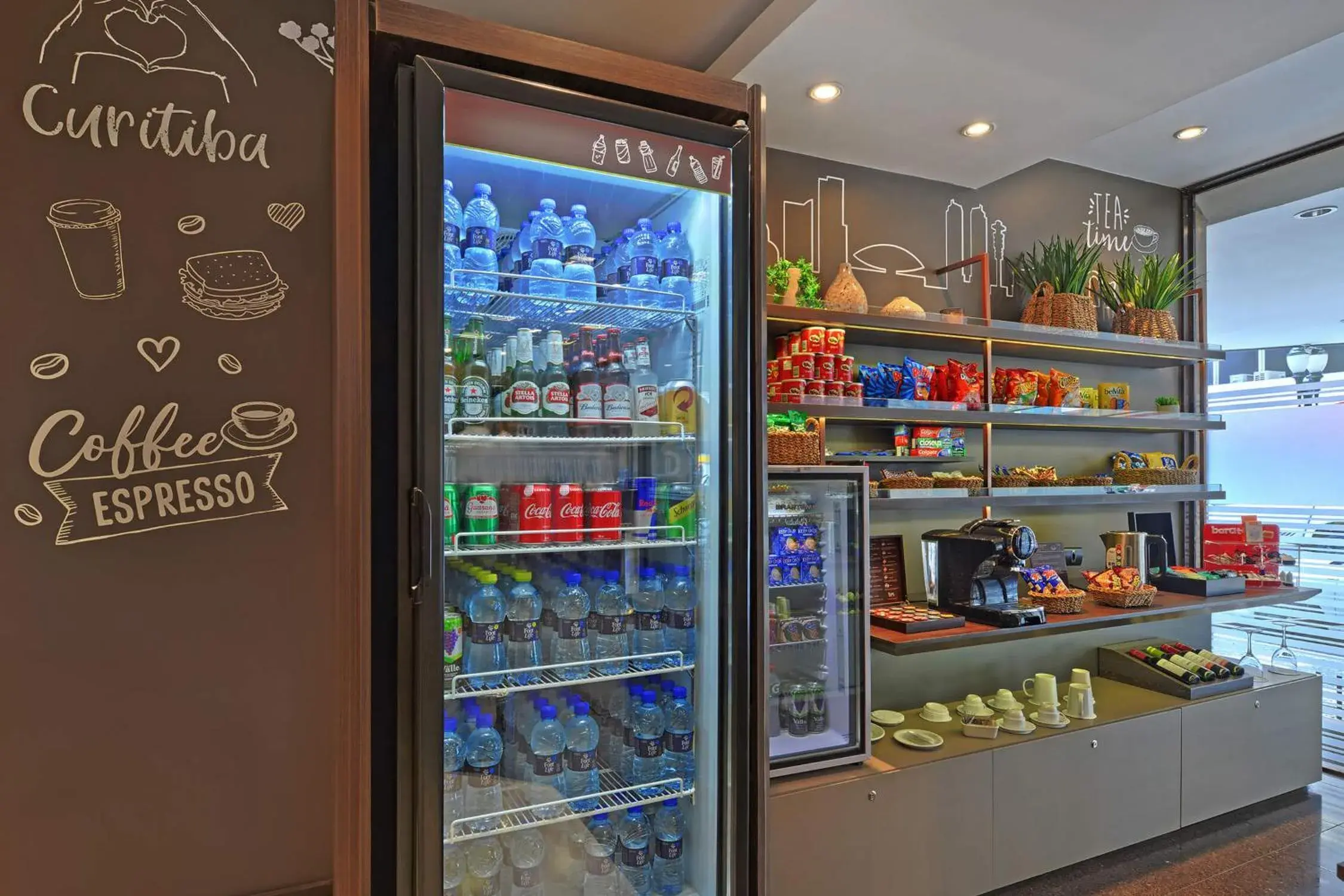 Food and drinks in Hotel Deville Curitiba Food and drinks in Hotel Deville Curitiba