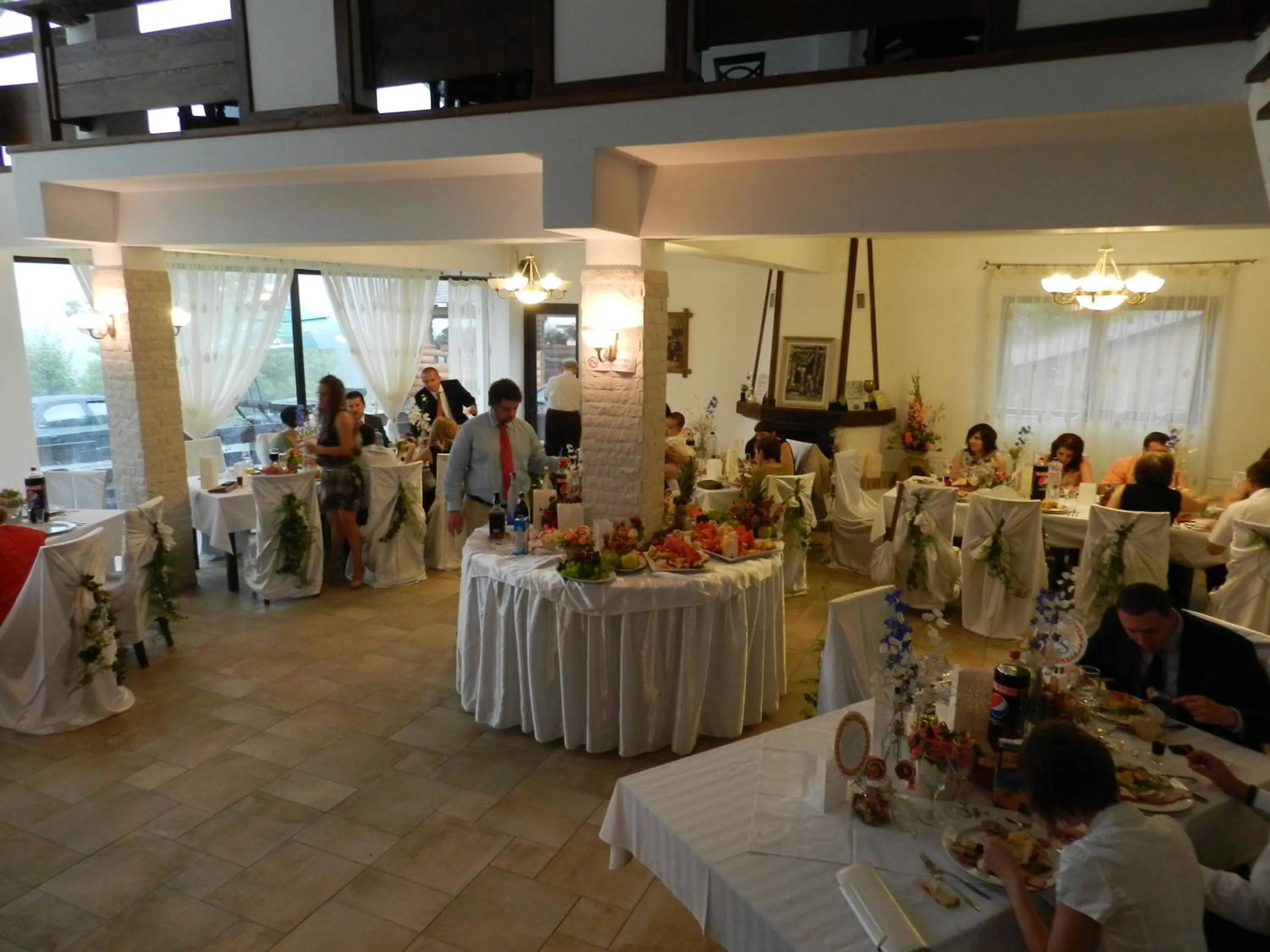 Restaurant/places to eat in Pension Perla Bucovinei