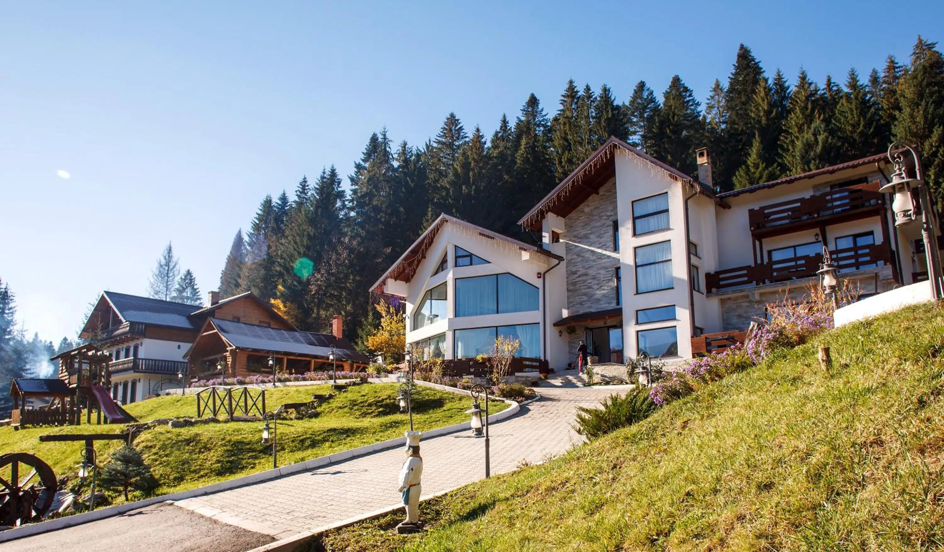 Day in Pension Perla Bucovinei