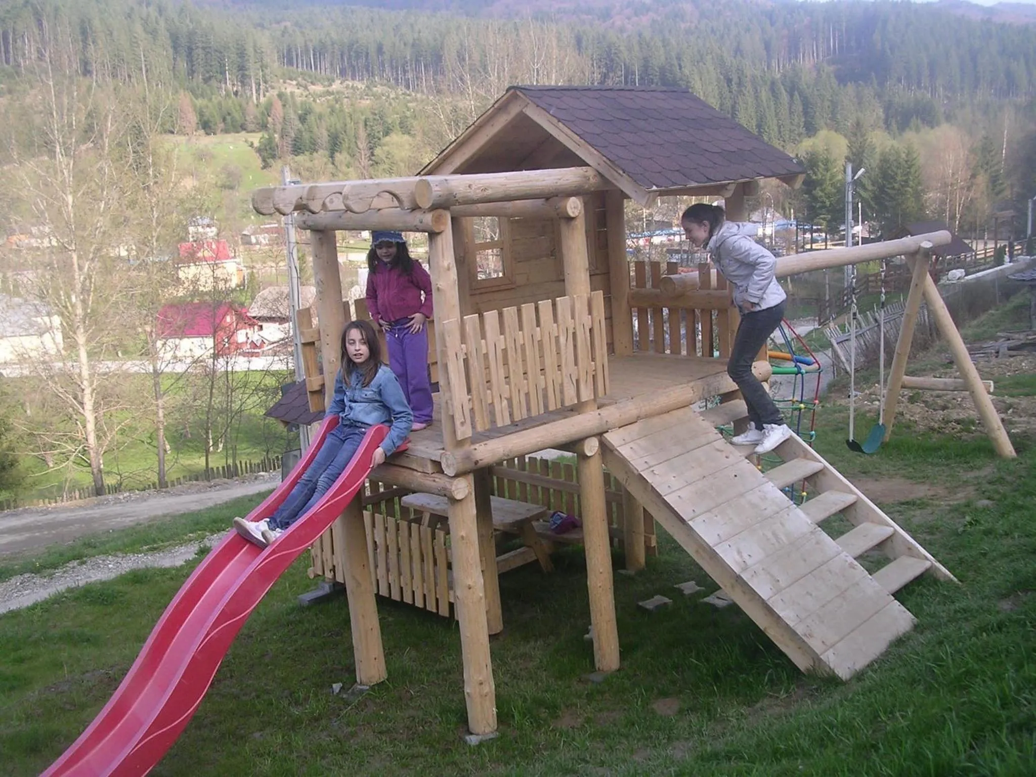 Children play ground in Pension Perla Bucovinei