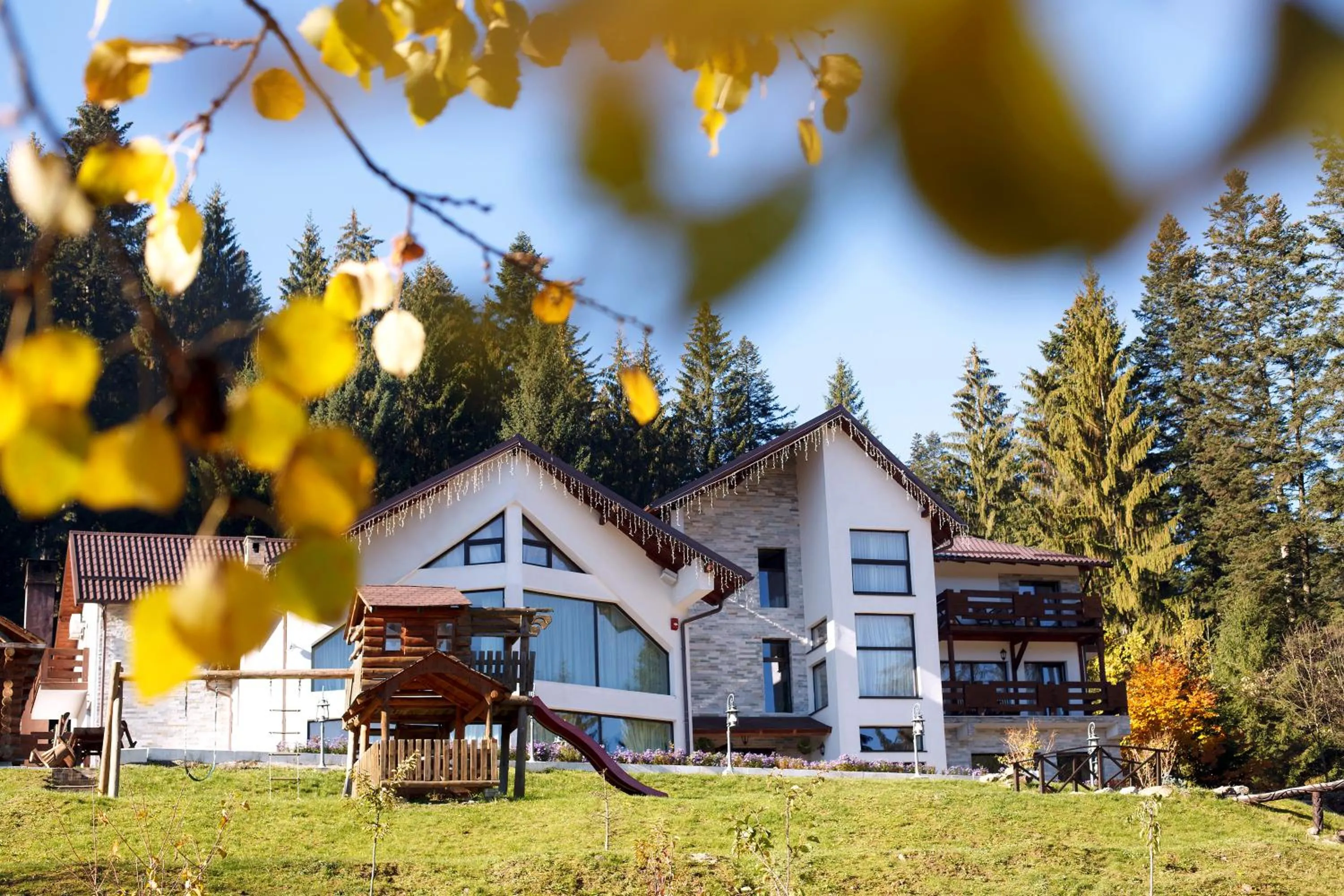 Day in Pension Perla Bucovinei