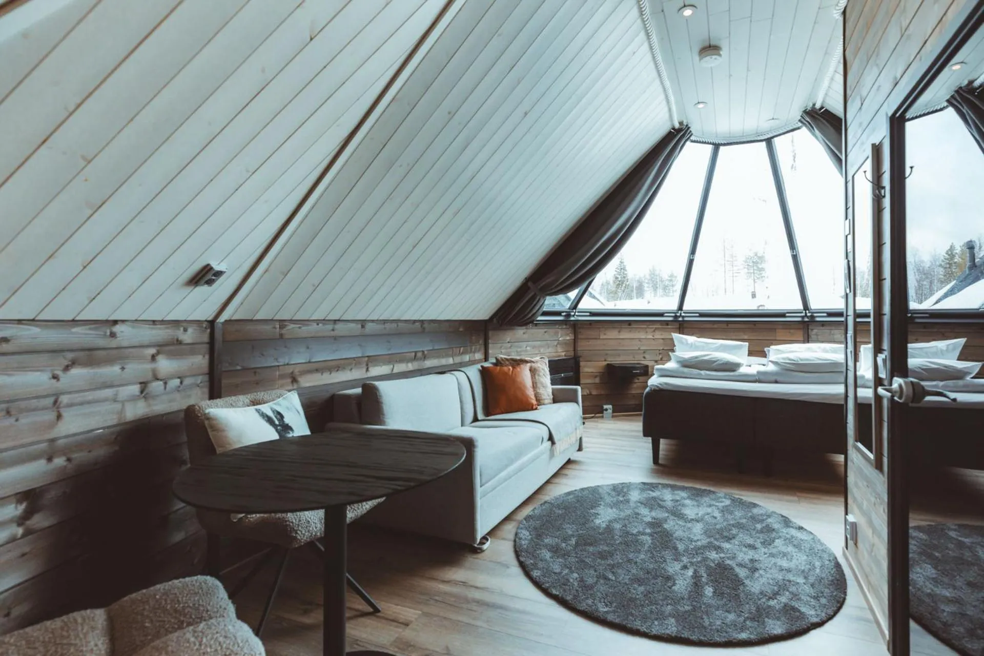 Bed in Apukka Resort