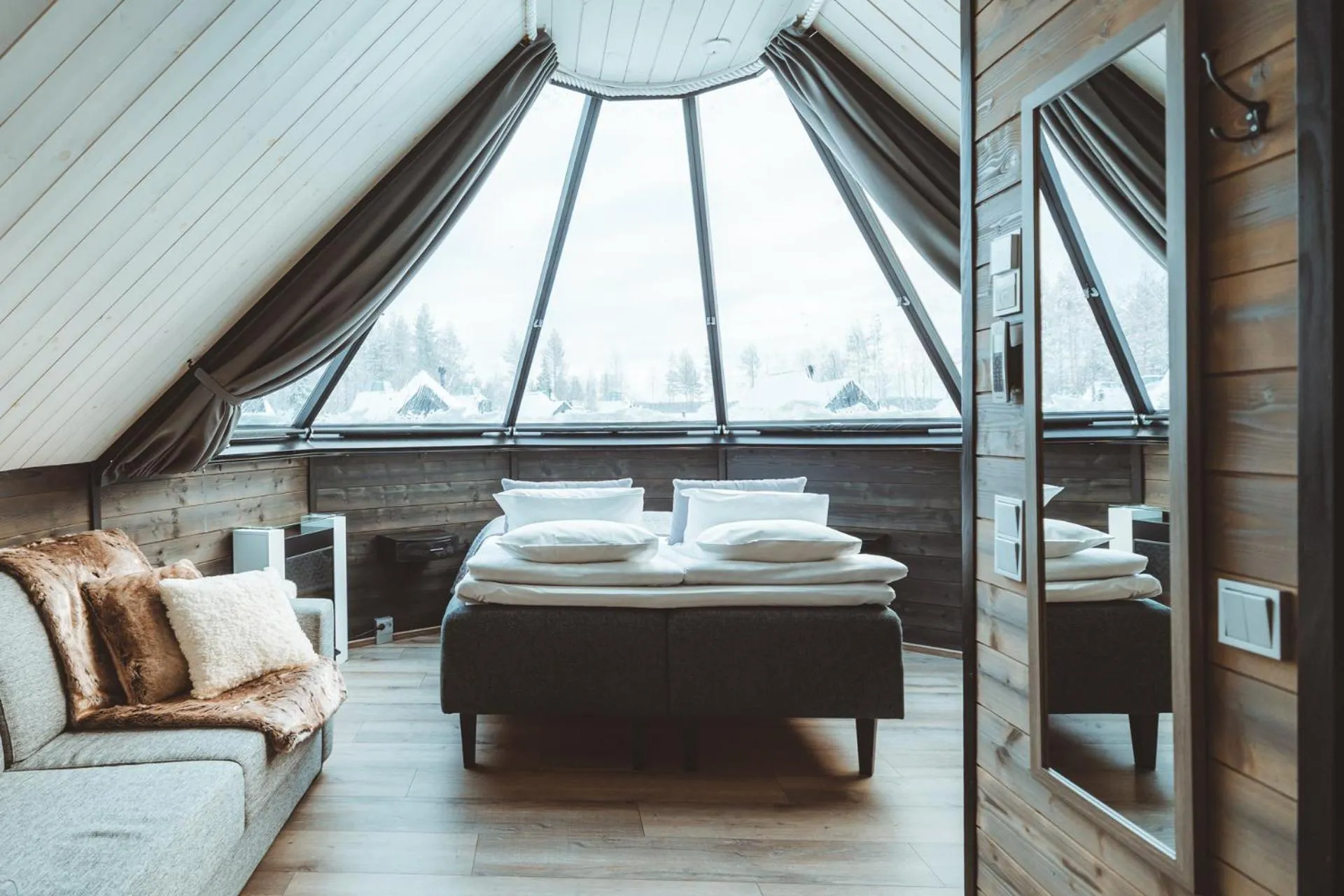 Bed in Apukka Resort