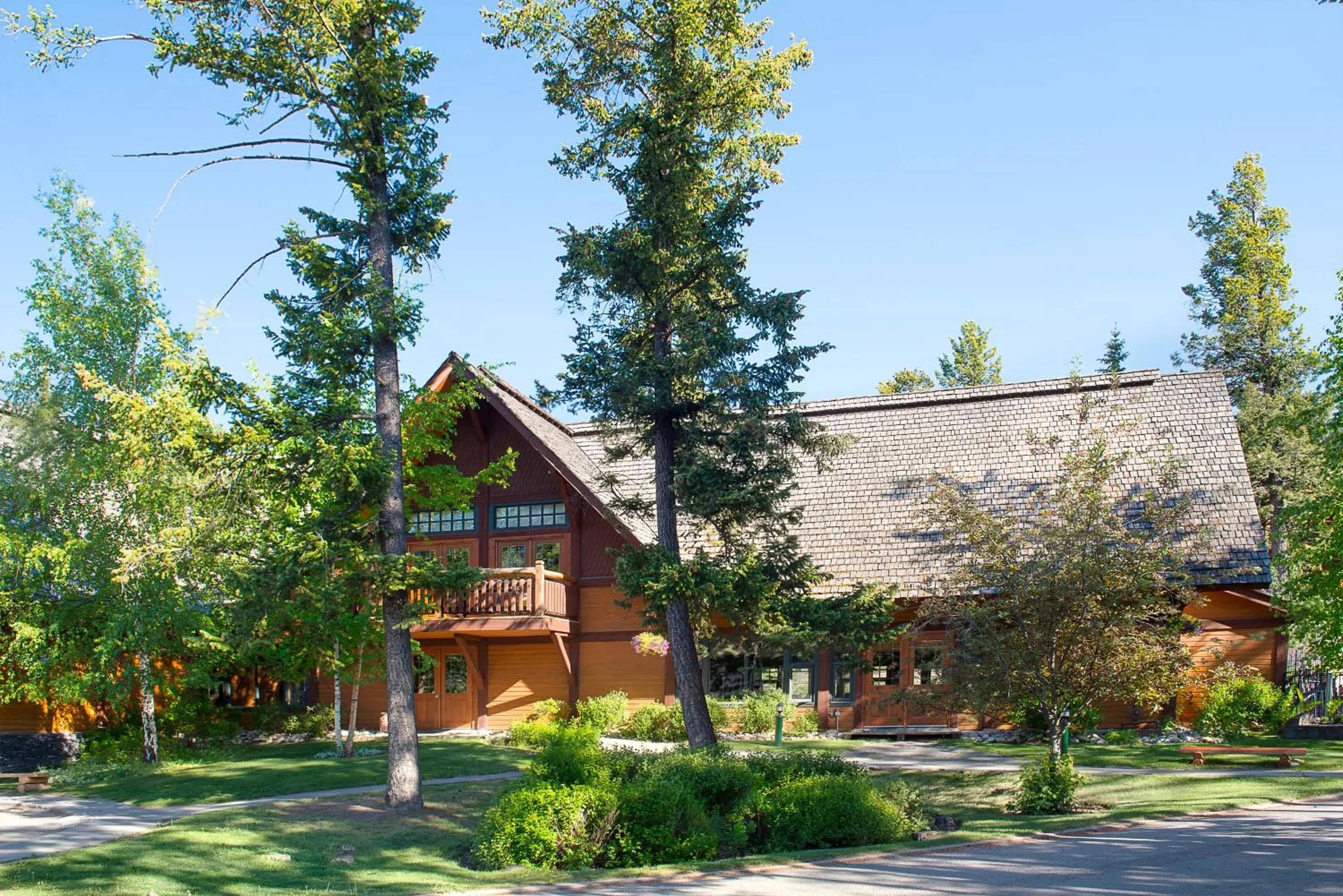 Property building in Buffalo Mountain Lodge