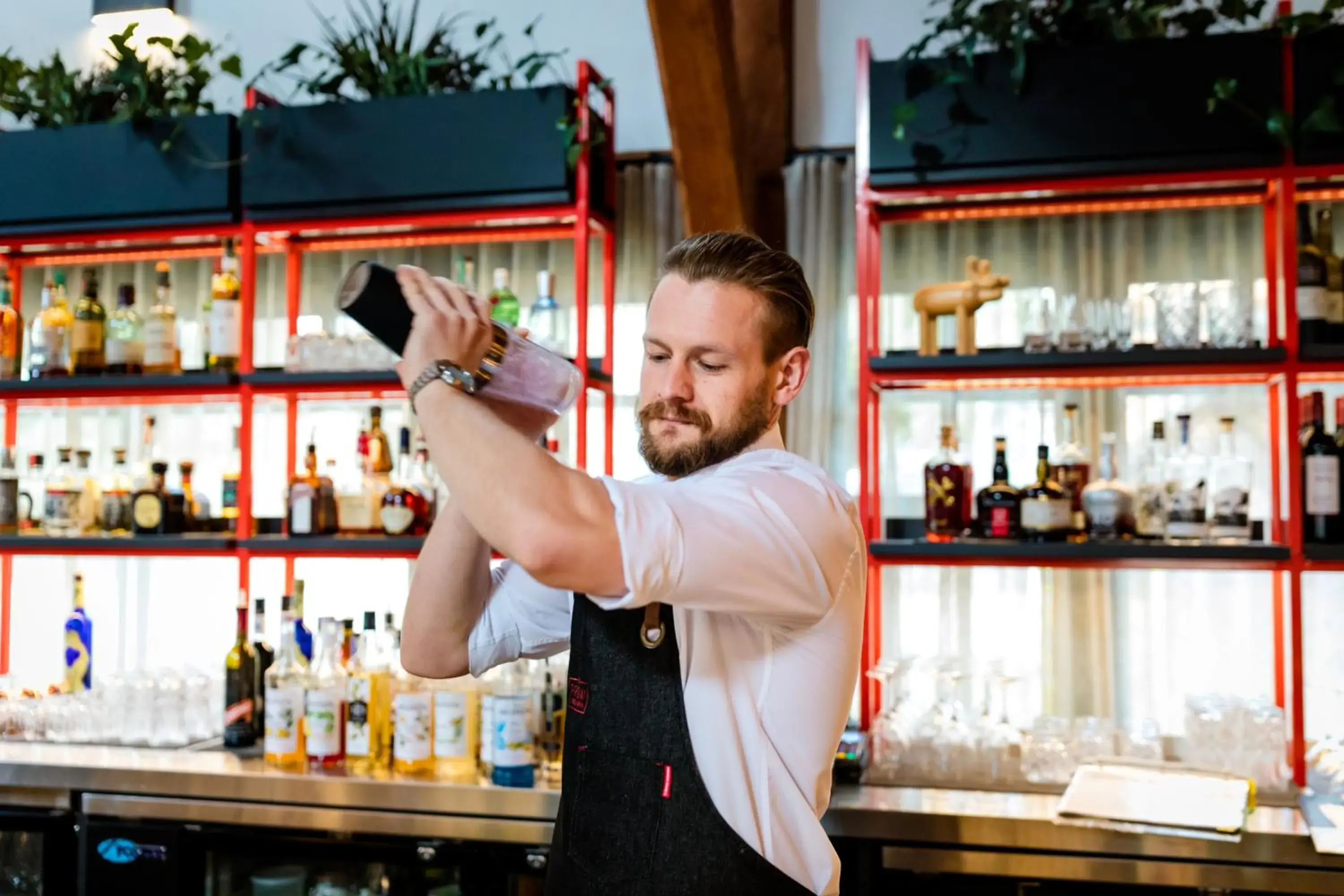 Restaurant/places to eat in Buffalo Mountain Lodge Restaurant/places to eat in Buffalo Mountain Lodge