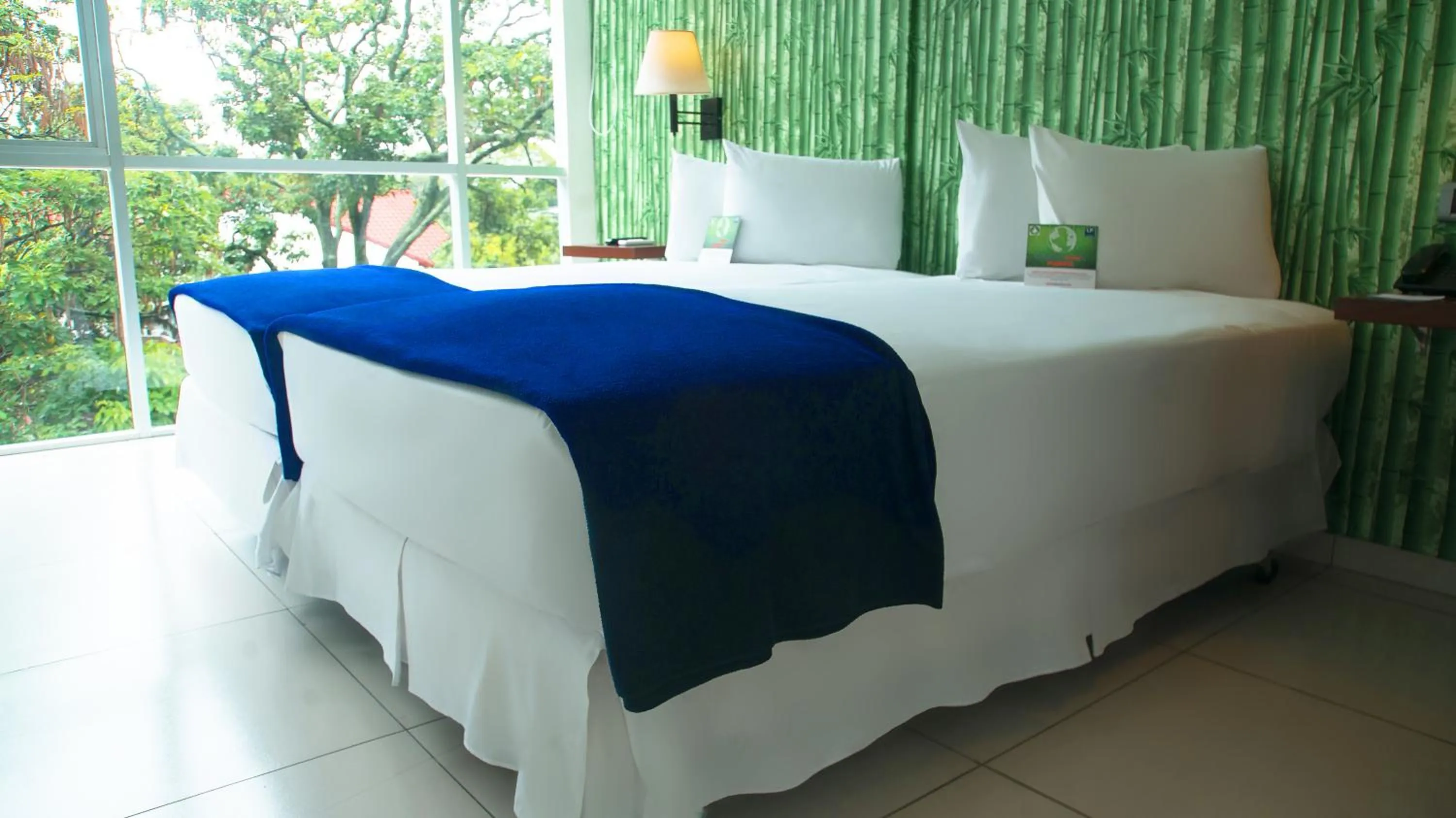 Bed in Hotel LP Santa Cruz Centro