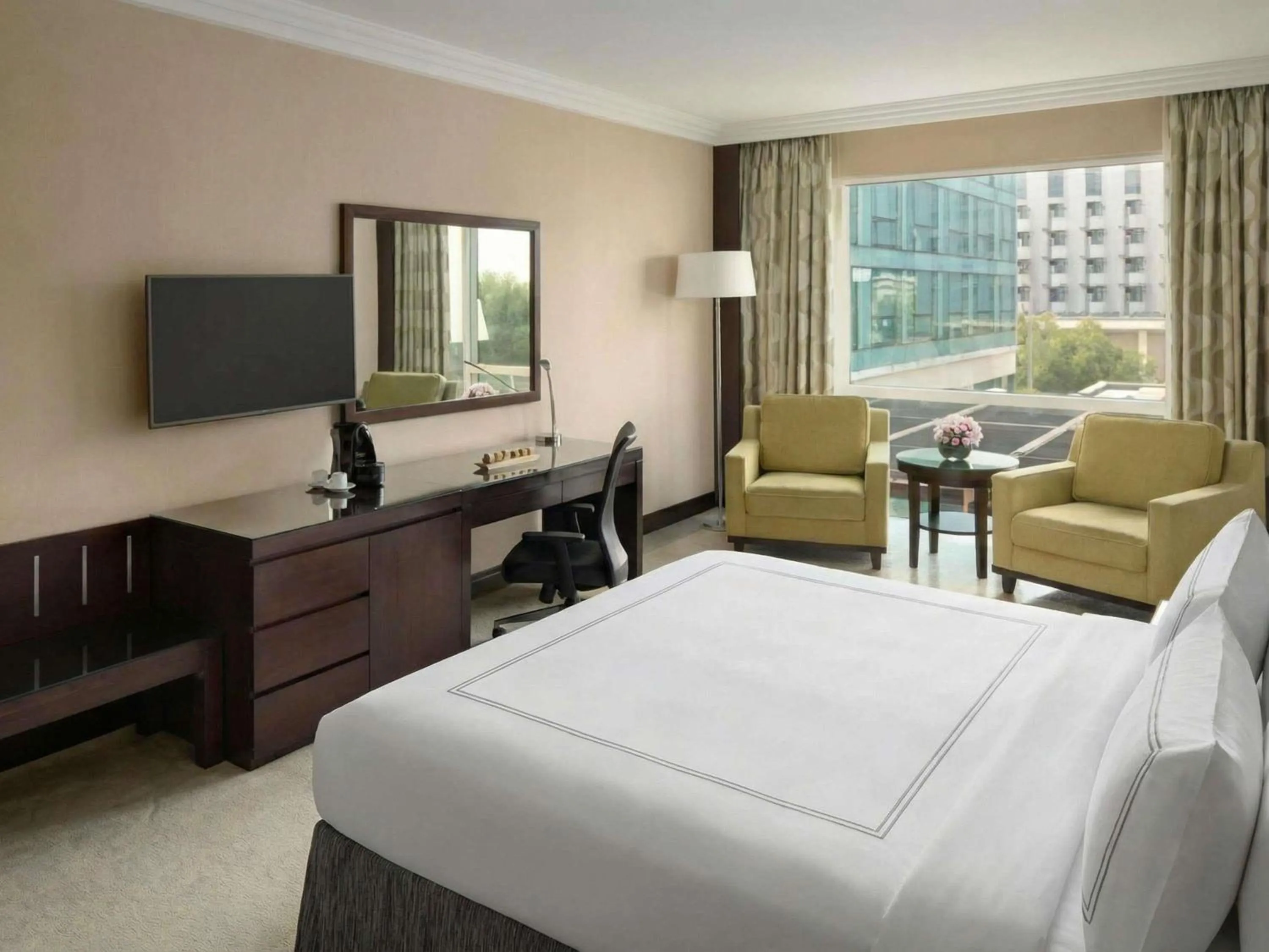 Bedroom, Bed in Swissotel Jeddah Al Hamra