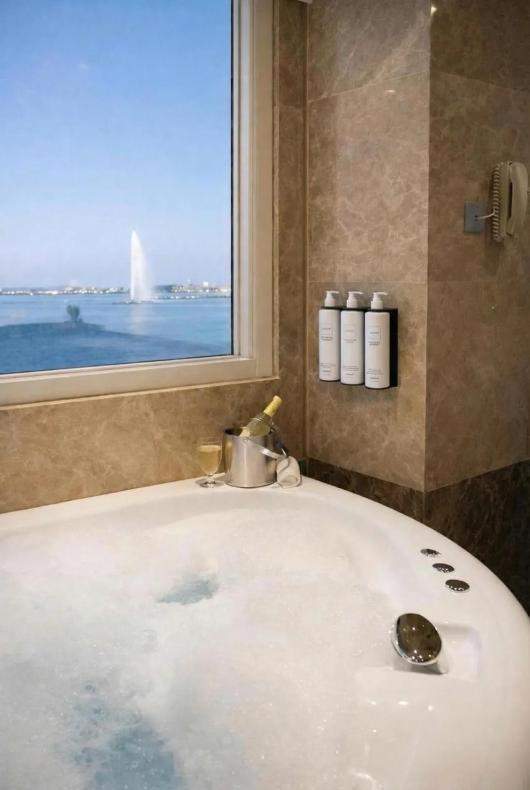 Bathroom in Crowne Plaza Jeddah