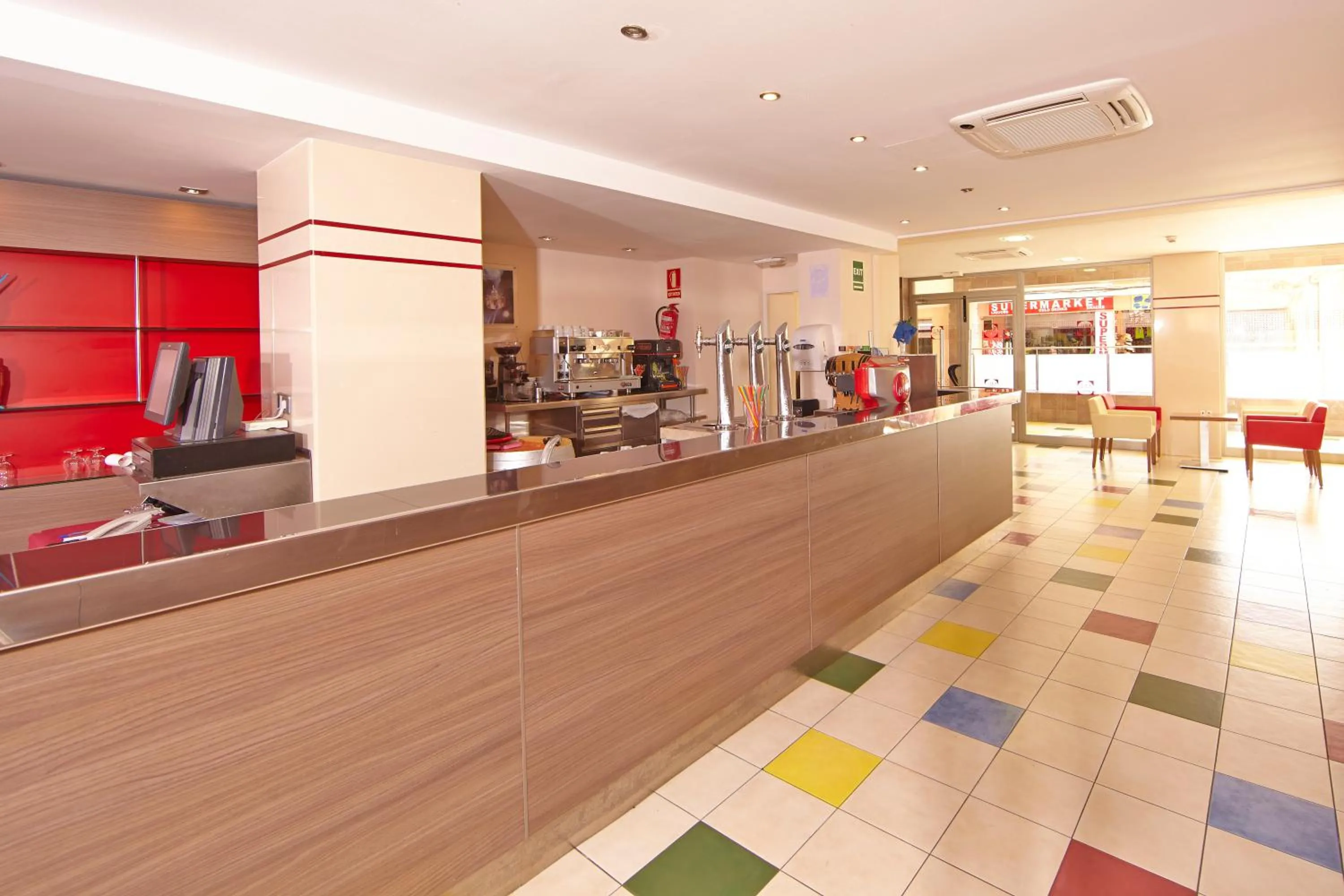 Lounge or bar in MLL Caribbean Bay