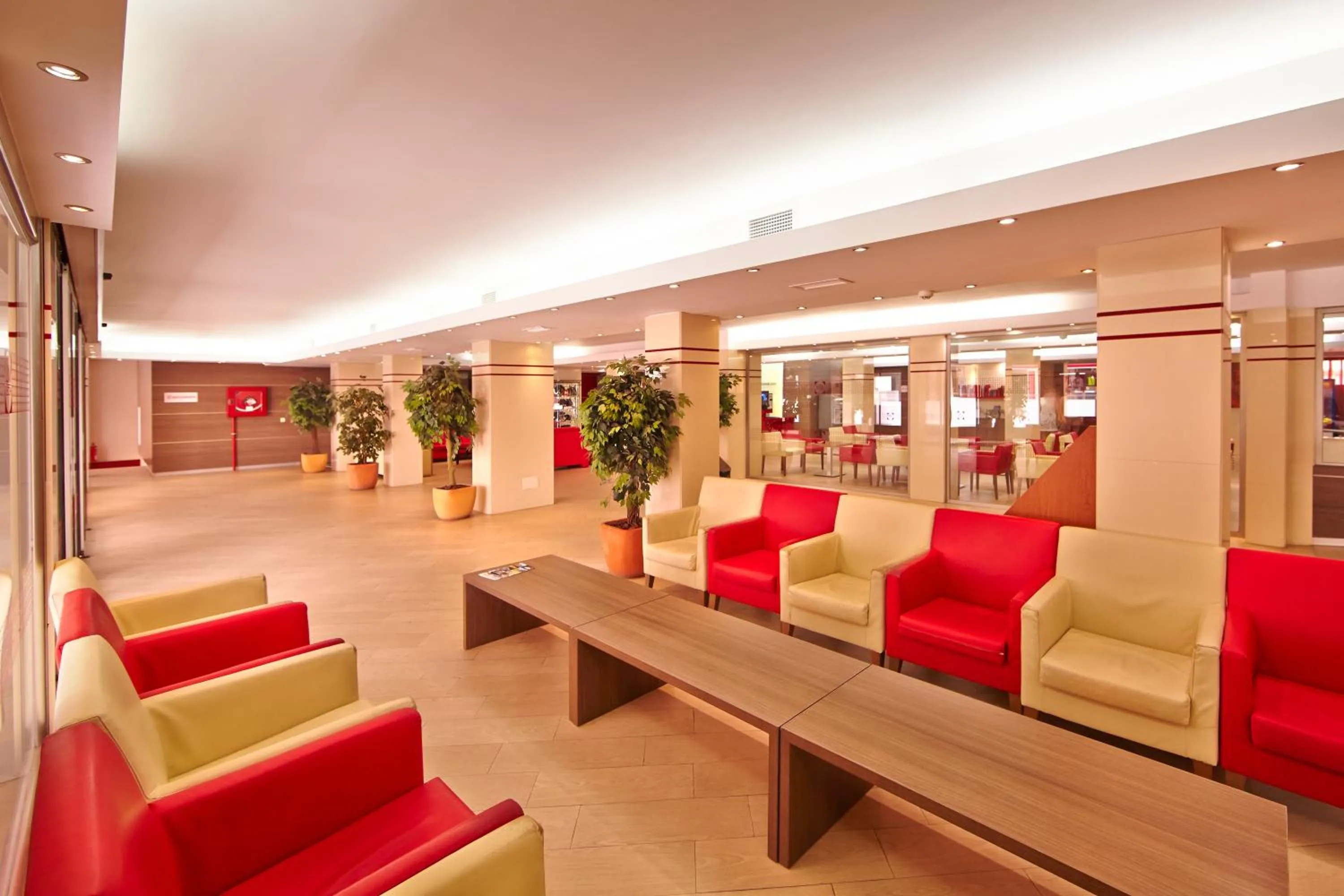 Lounge or bar in MLL Caribbean Bay