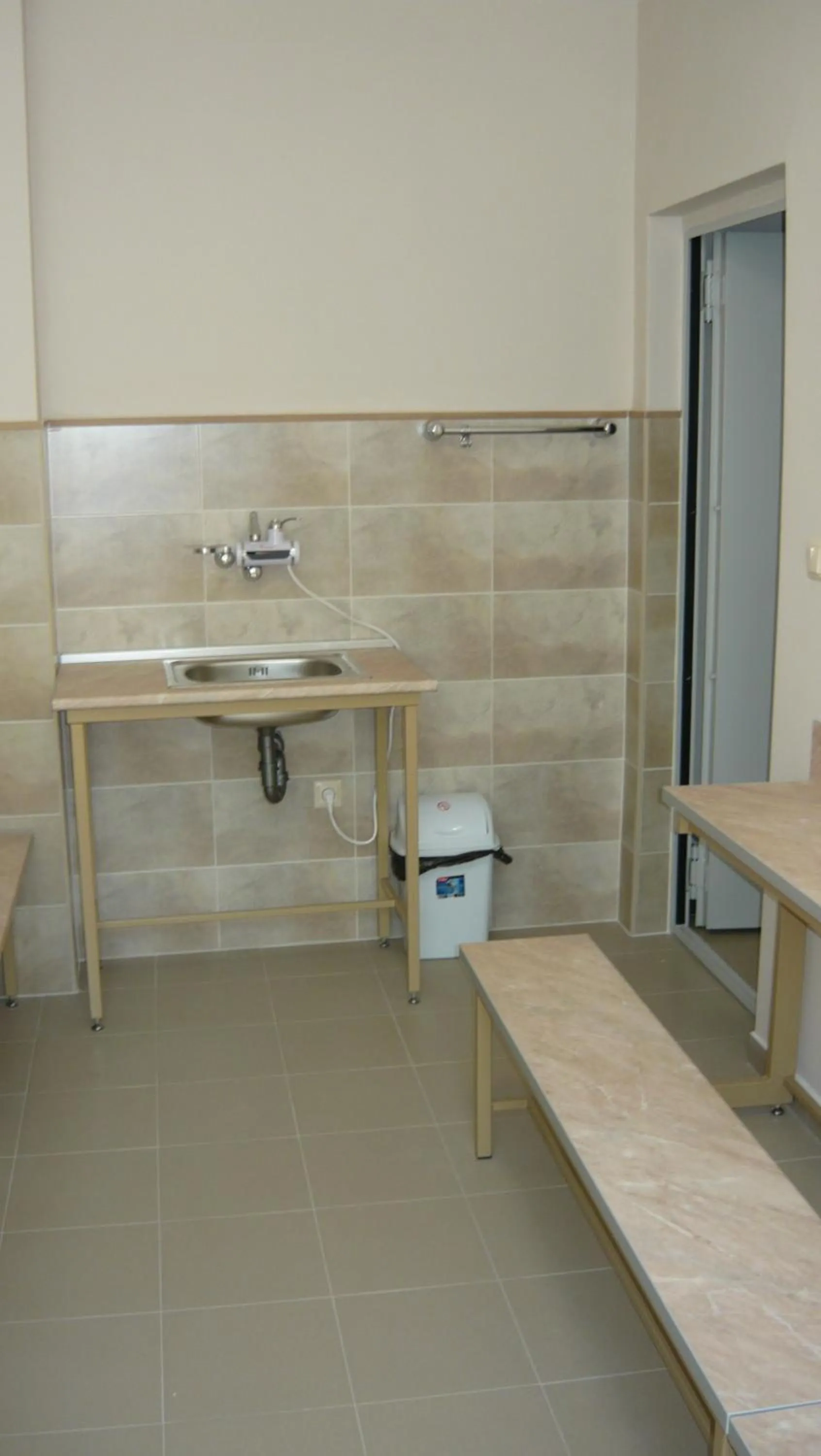Kitchen or kitchenette in Hostel Penev