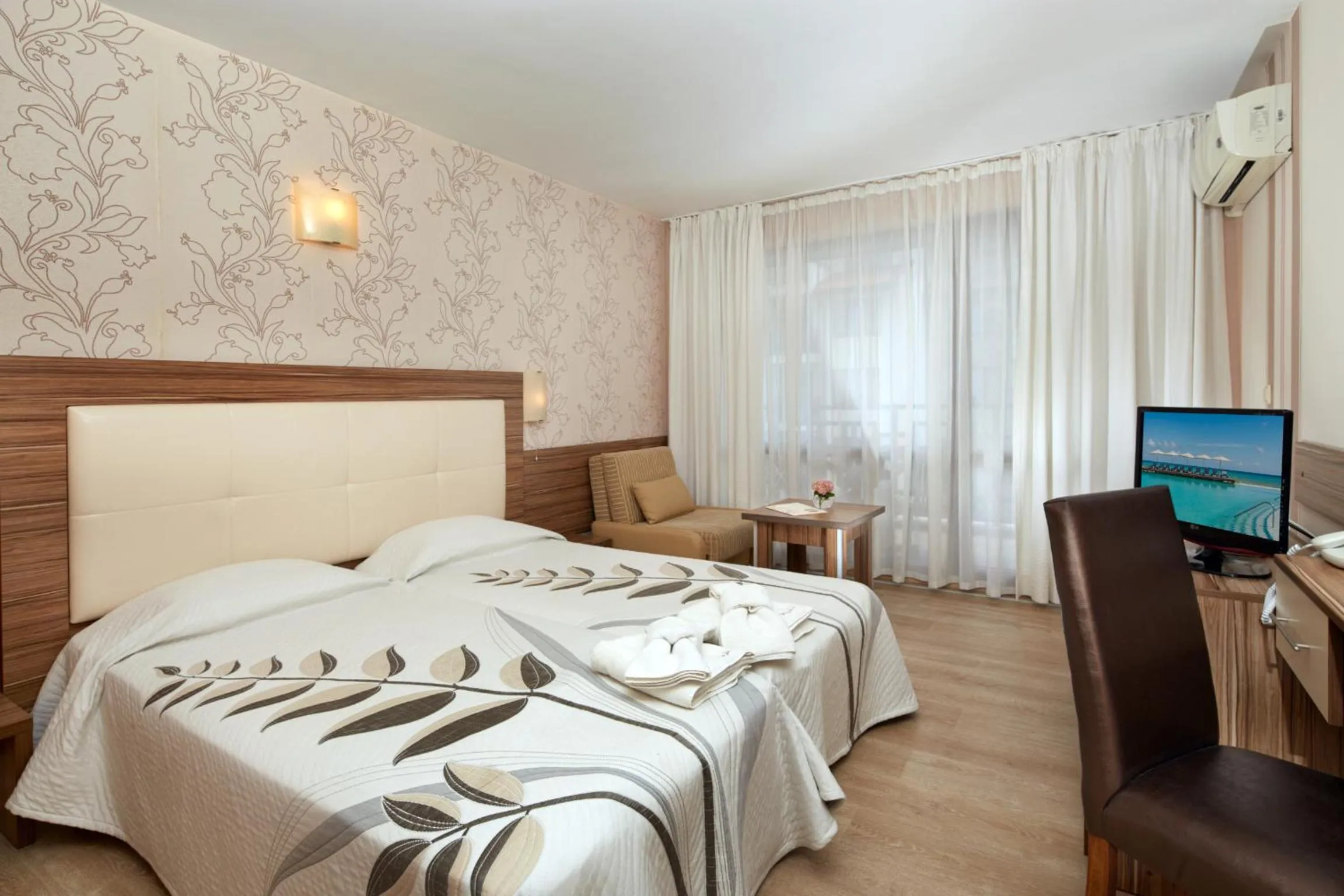 Bed in Relax Holiday Complex & Spa