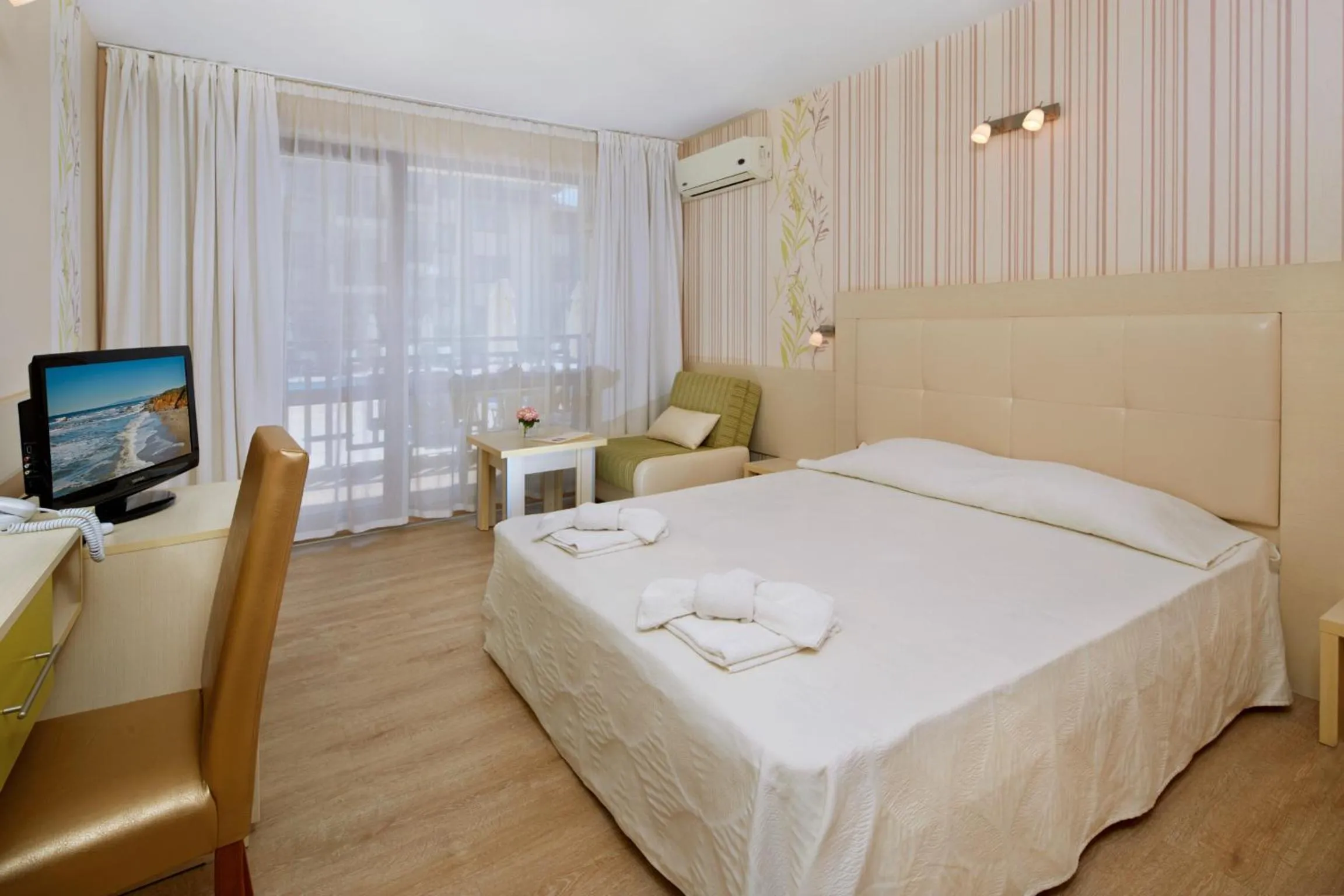 Bed in Relax Holiday Complex & Spa