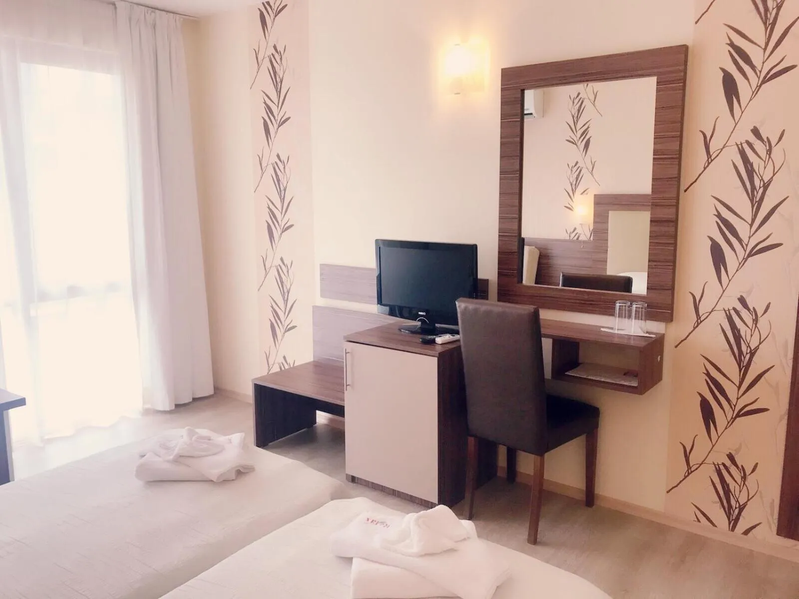 TV and multimedia, Bed in Relax Holiday Complex & Spa