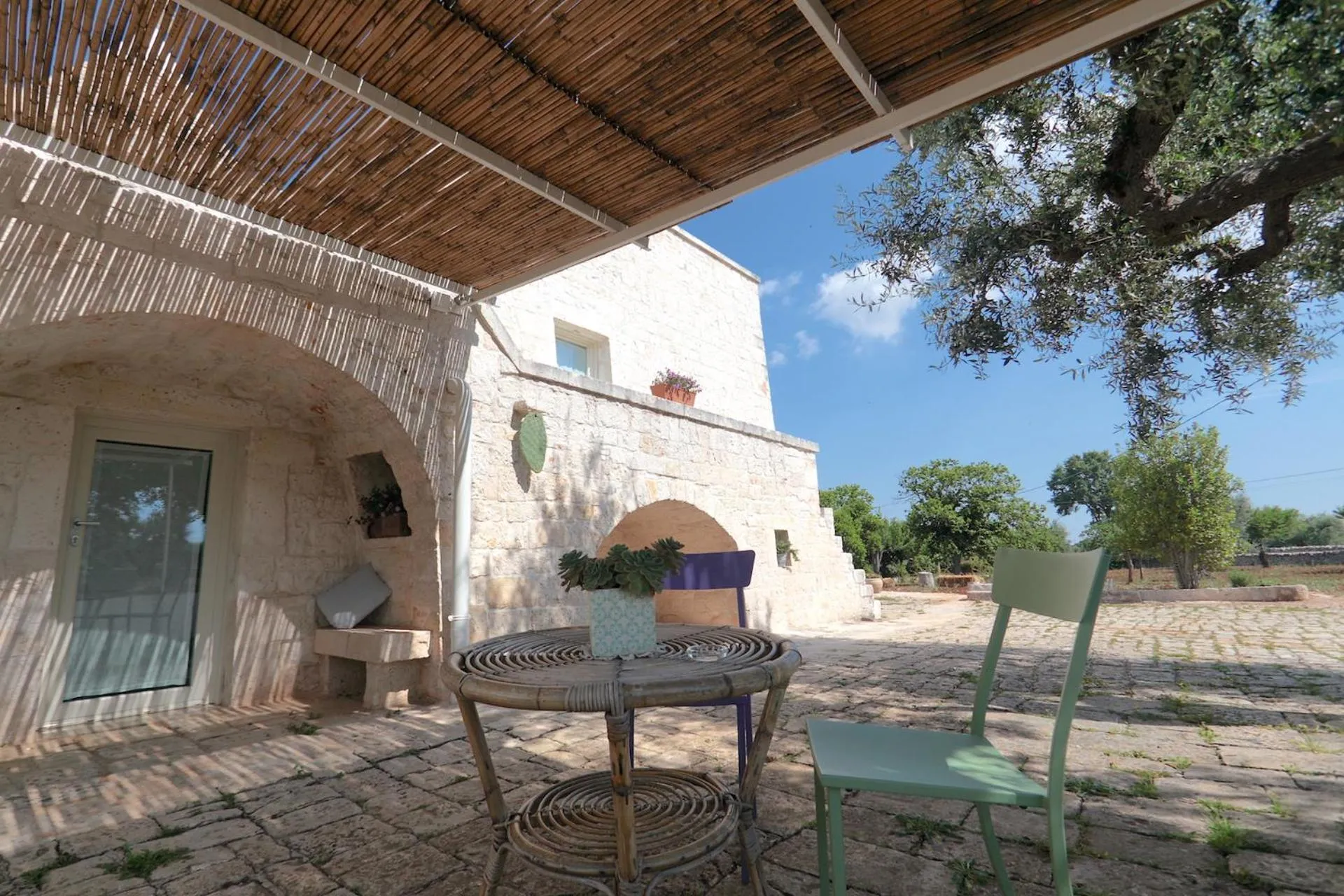 Property building in Pietra Pesara