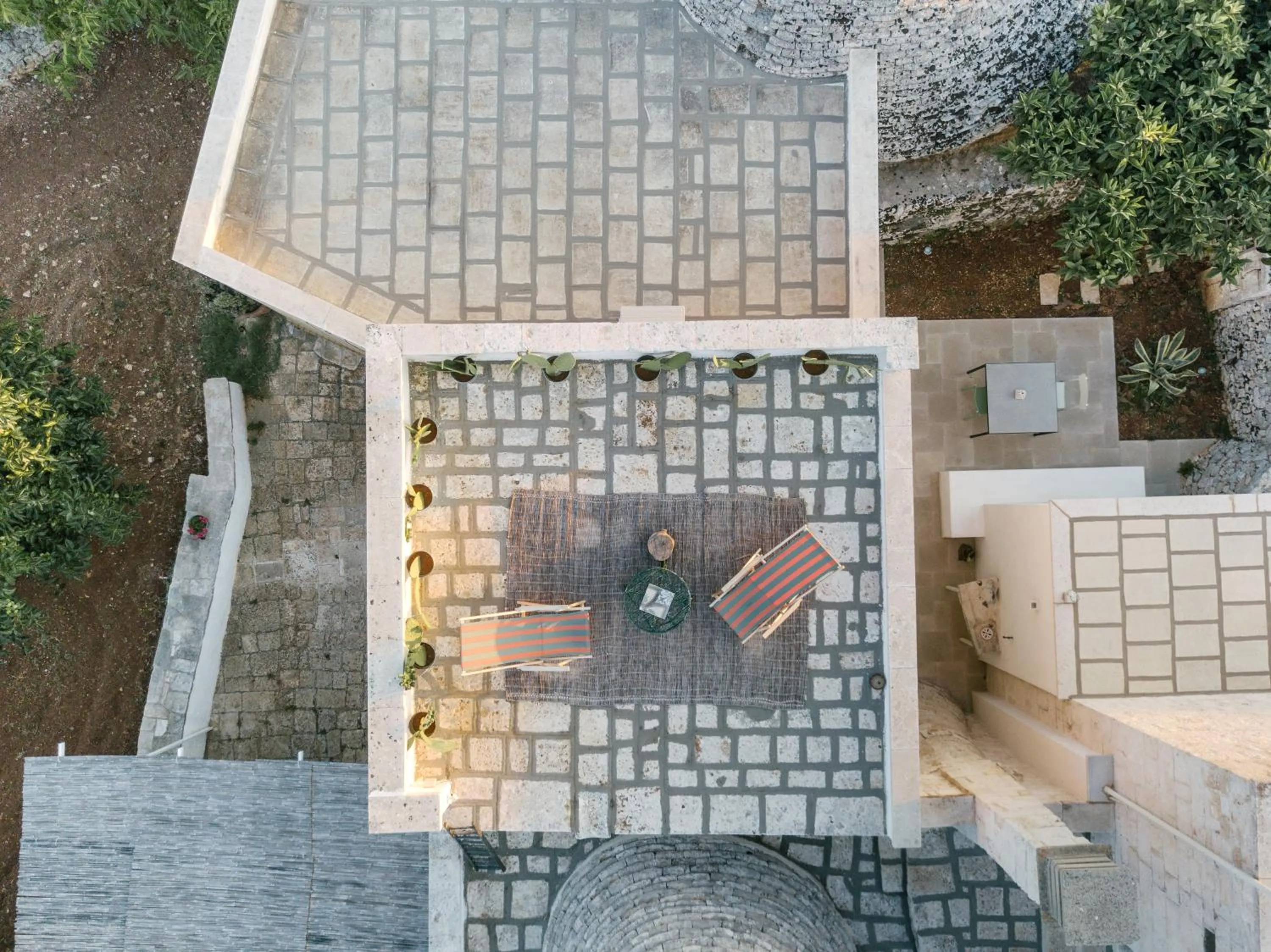 Patio in Pietra Pesara