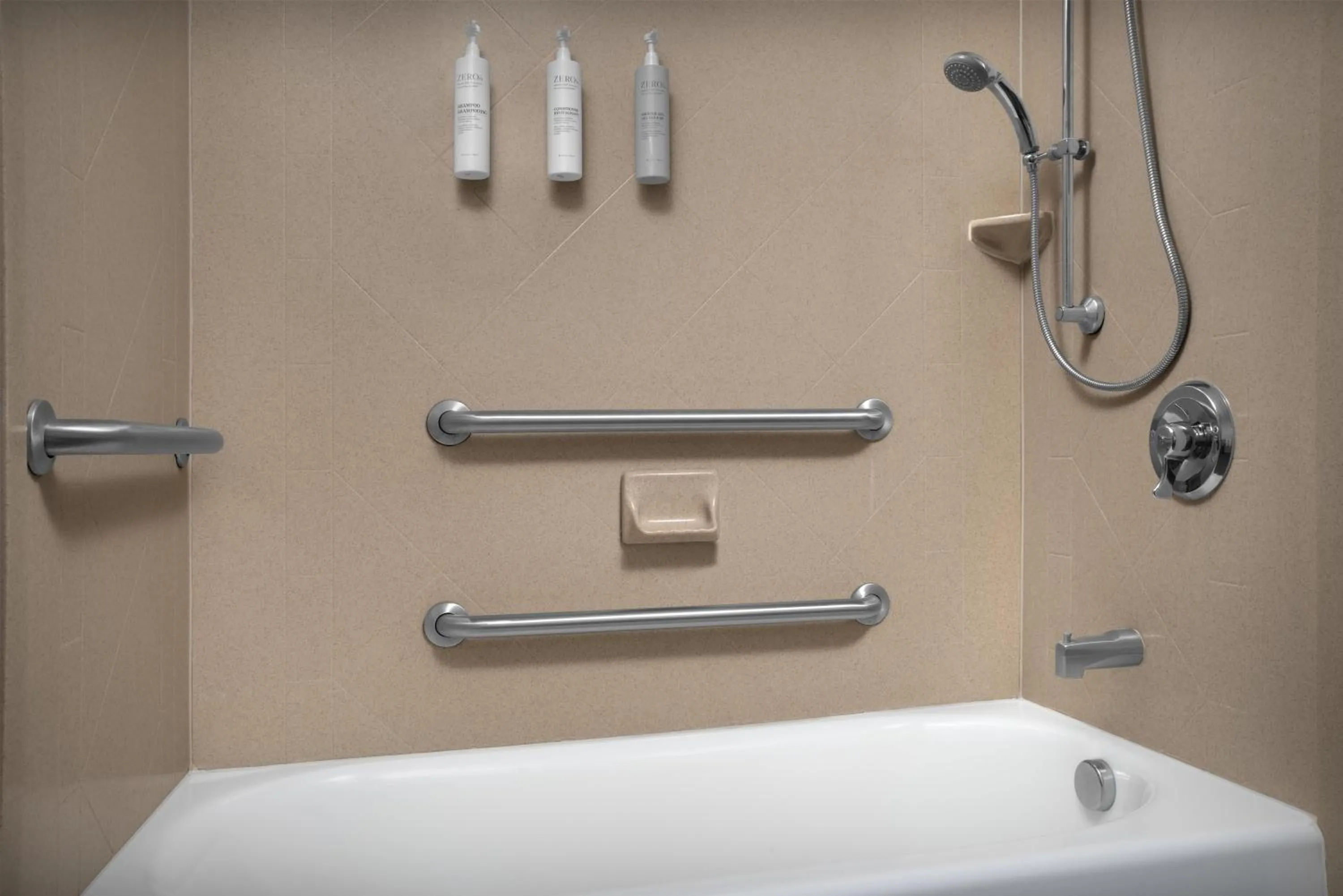 Bathroom in Hampton Inn & Suites Lakeland-South Polk Parkway