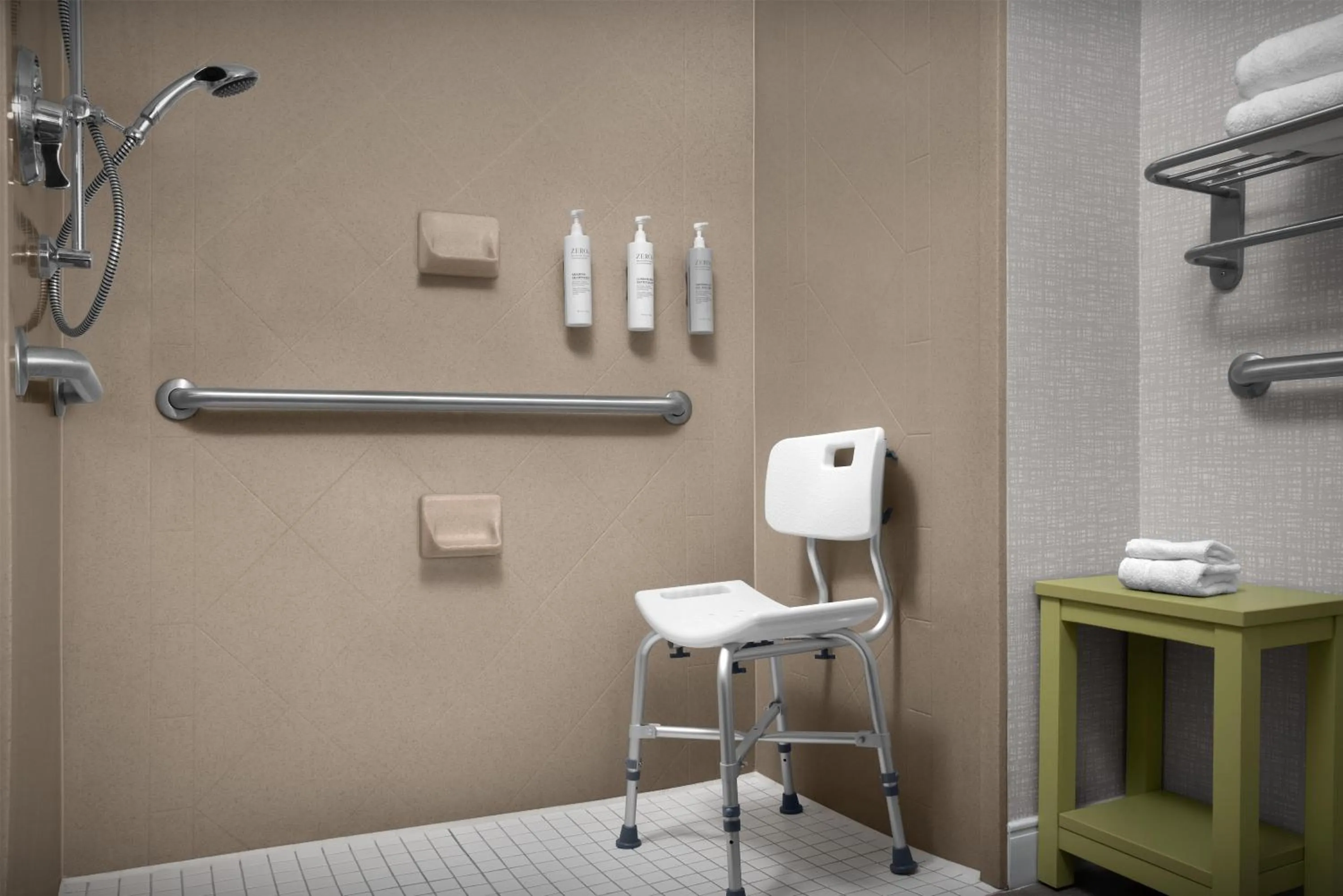 Bathroom in Hampton Inn & Suites Lakeland-South Polk Parkway