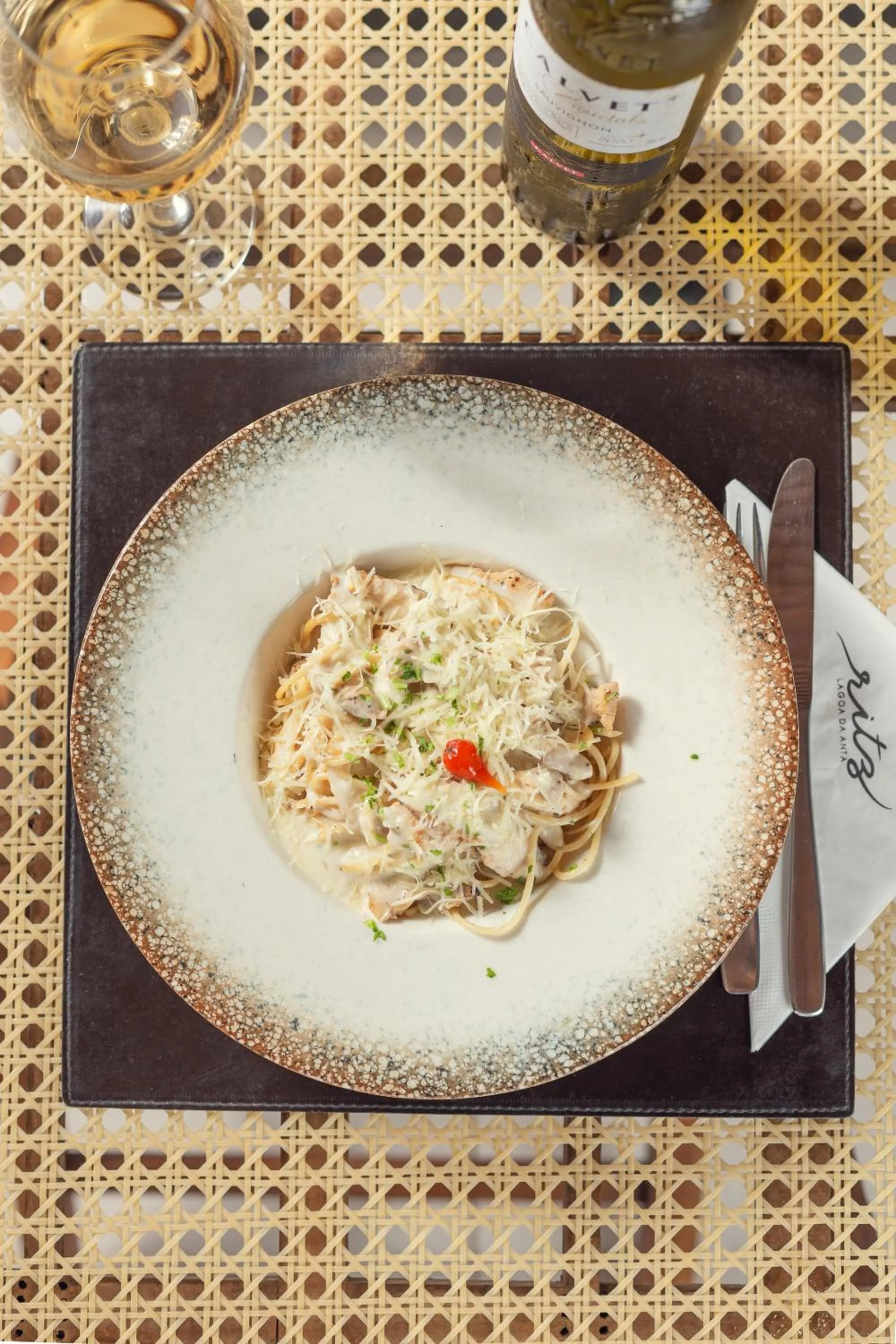 Food in Ritz Lagoa da Anta Hotel & SPA