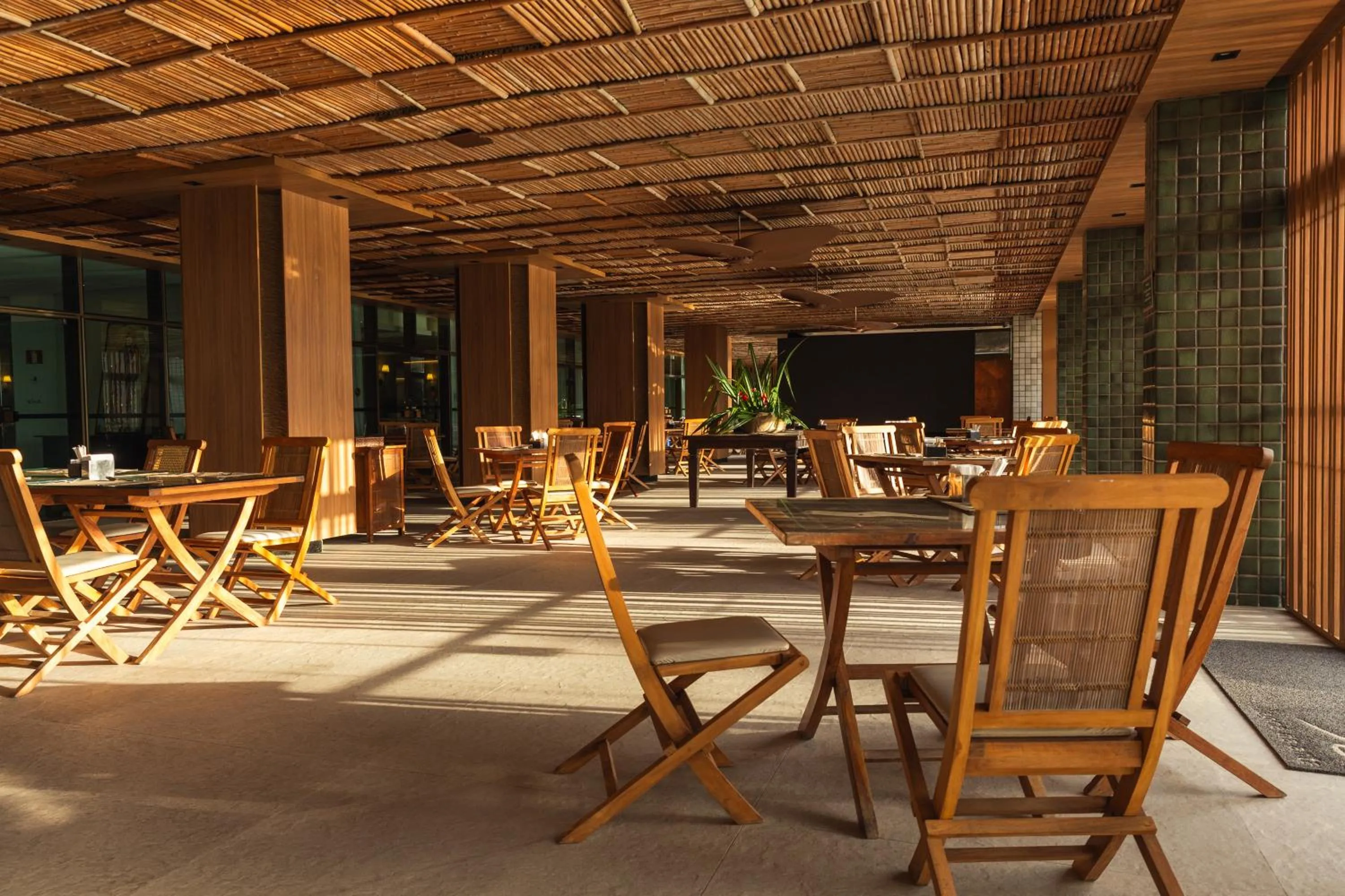 Restaurant/places to eat in Ritz Lagoa da Anta Hotel & SPA