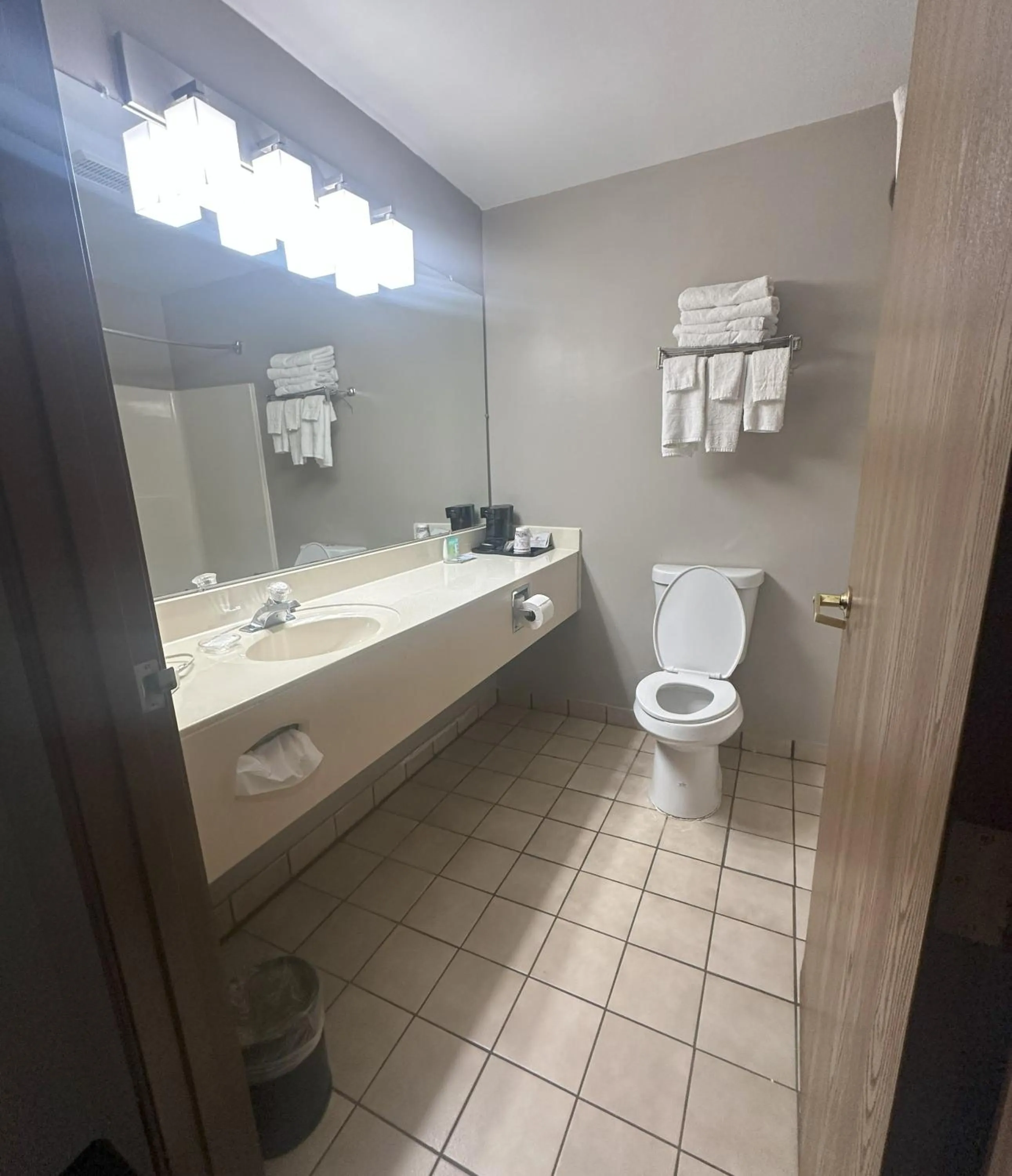 Bathroom in Hometown Inn Indian River