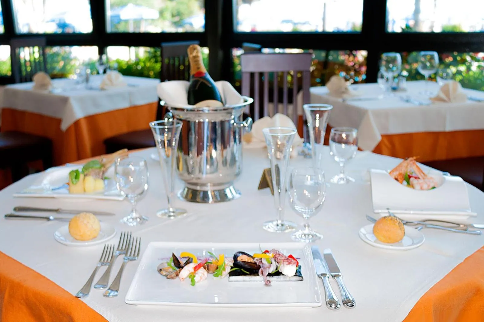 Food in Regent's Hotel