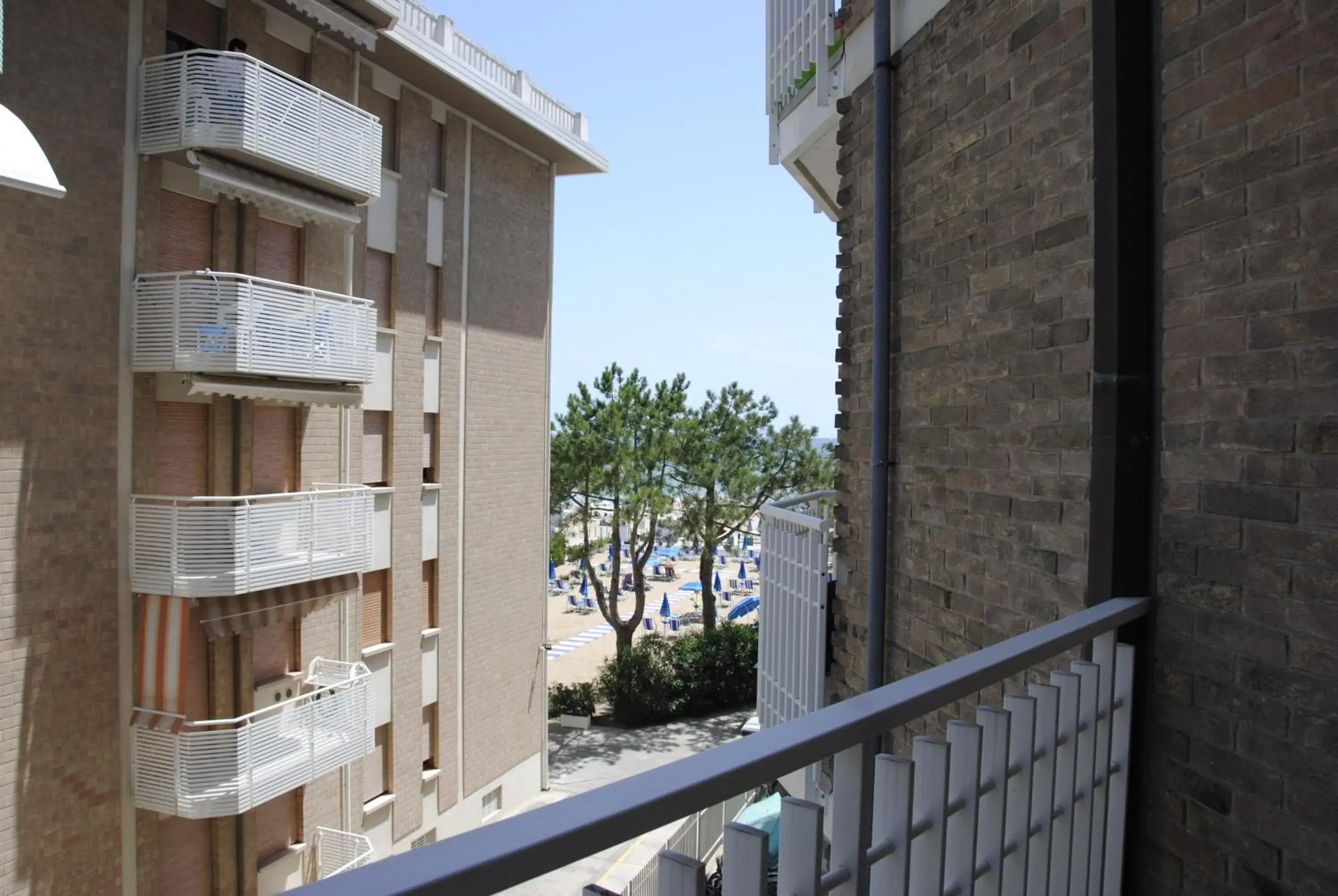 Balcony/Terrace in Regent's Hotel