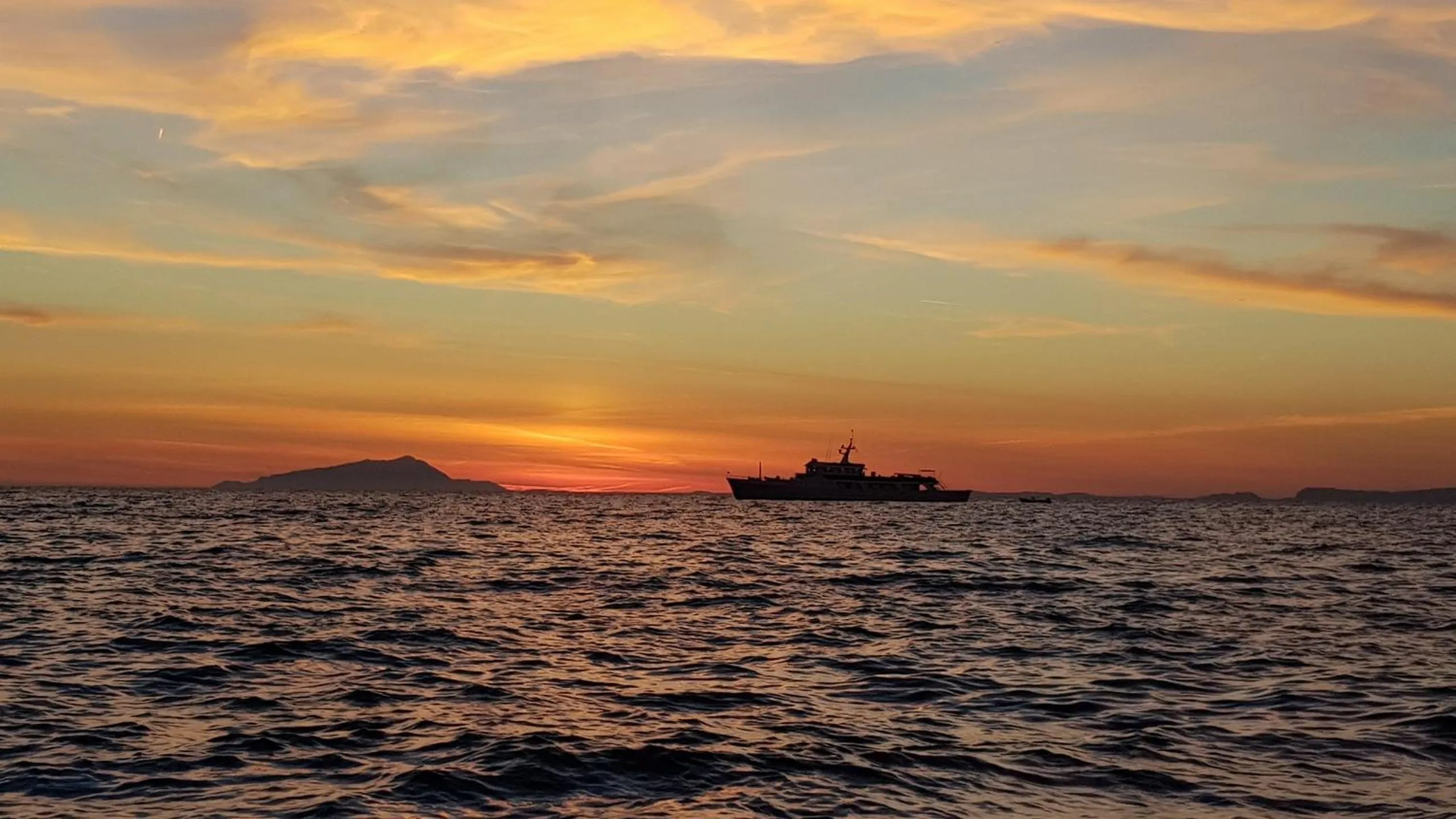 Sunset in Villa Caruso