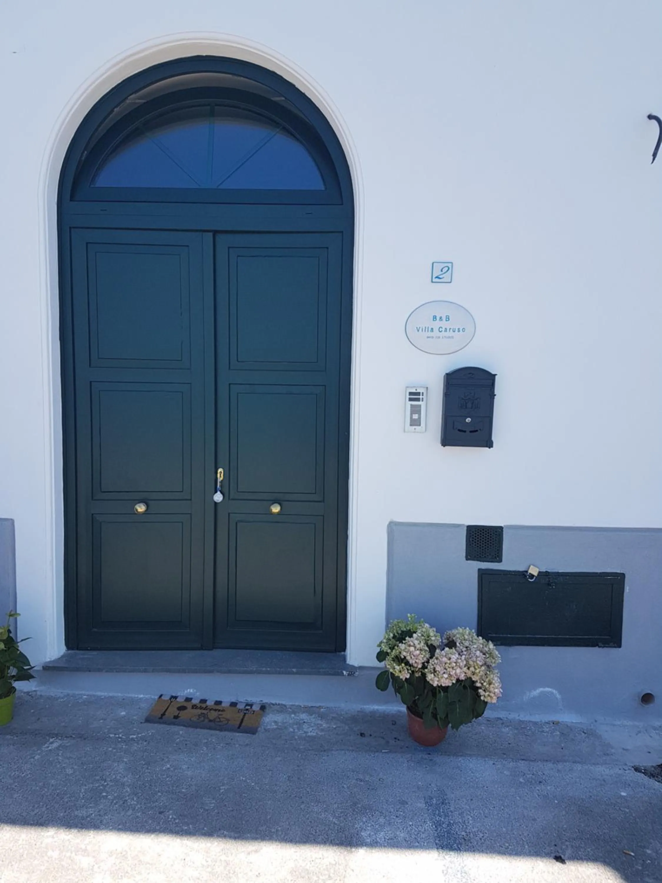 Property building in Villa Caruso