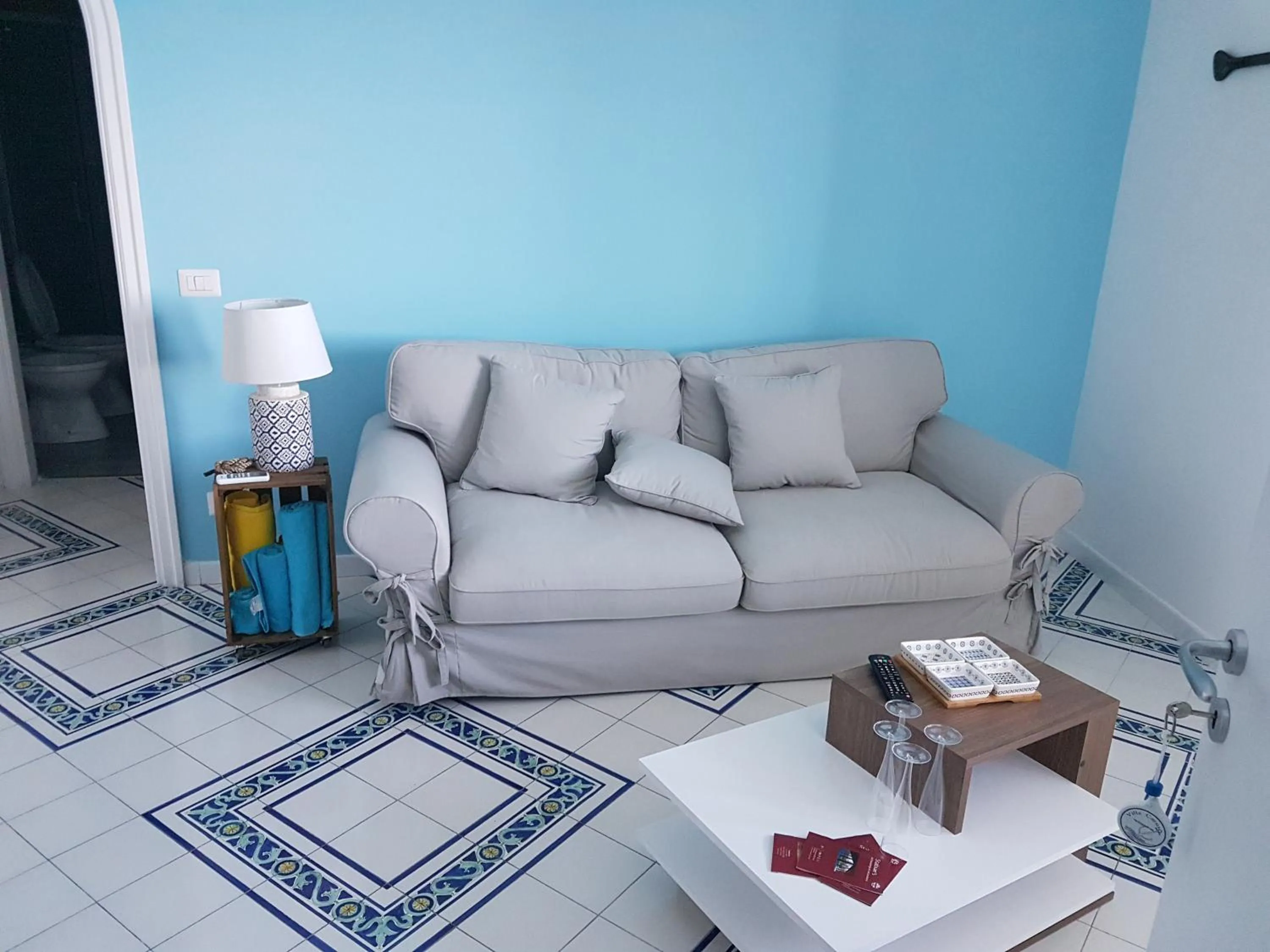 Toilet in Villa Caruso