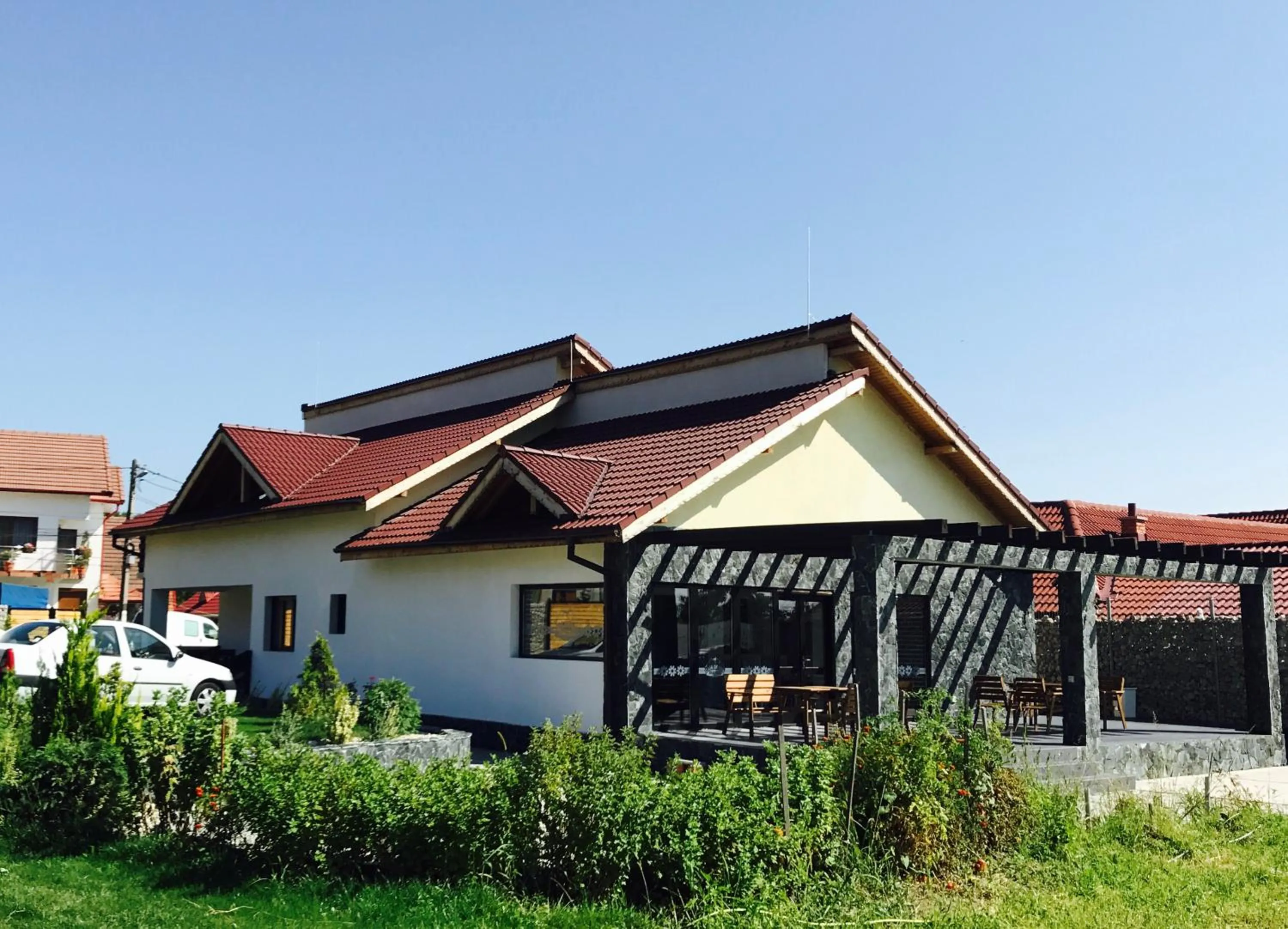 Casa De Sub Piatra