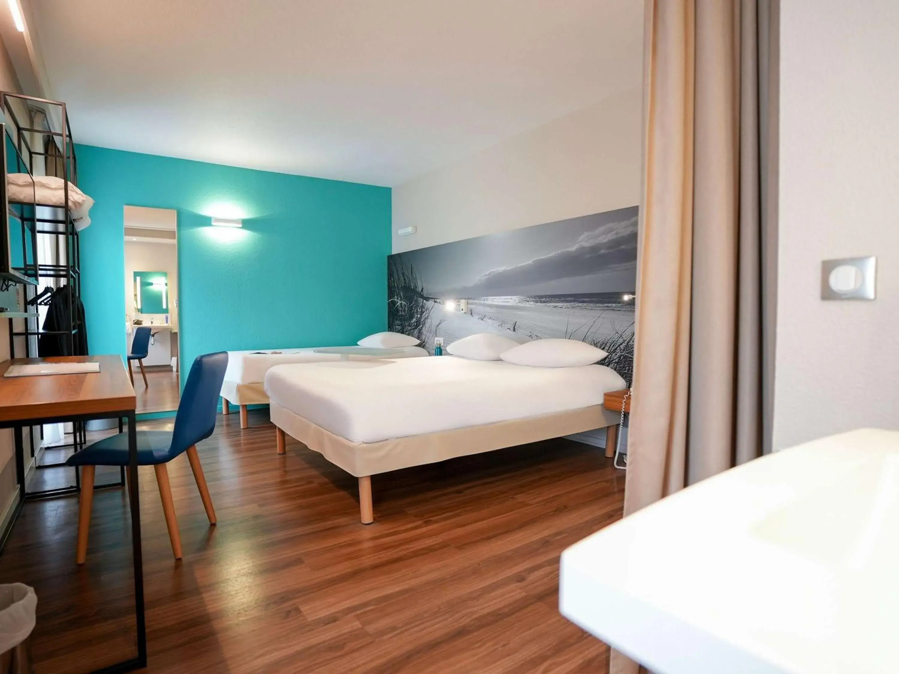 Bedroom, Bed in ibis Styles Quimper Bedroom, Bed in ibis Styles Quimper