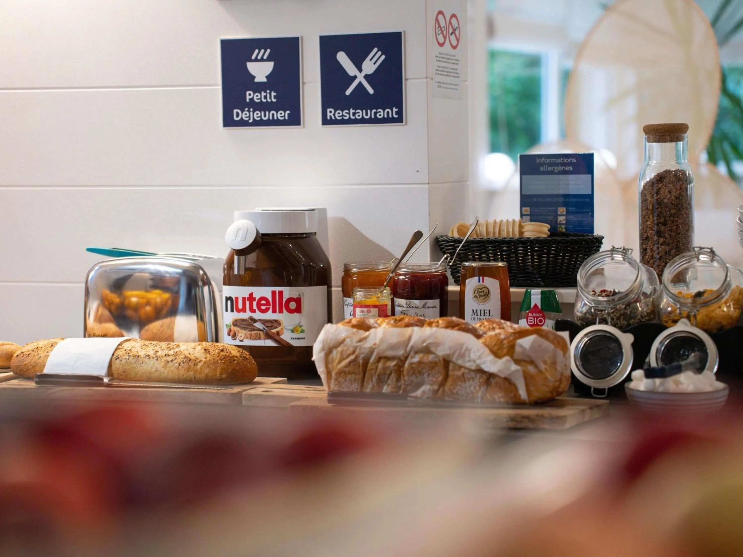 Property building in ibis Styles Quimper