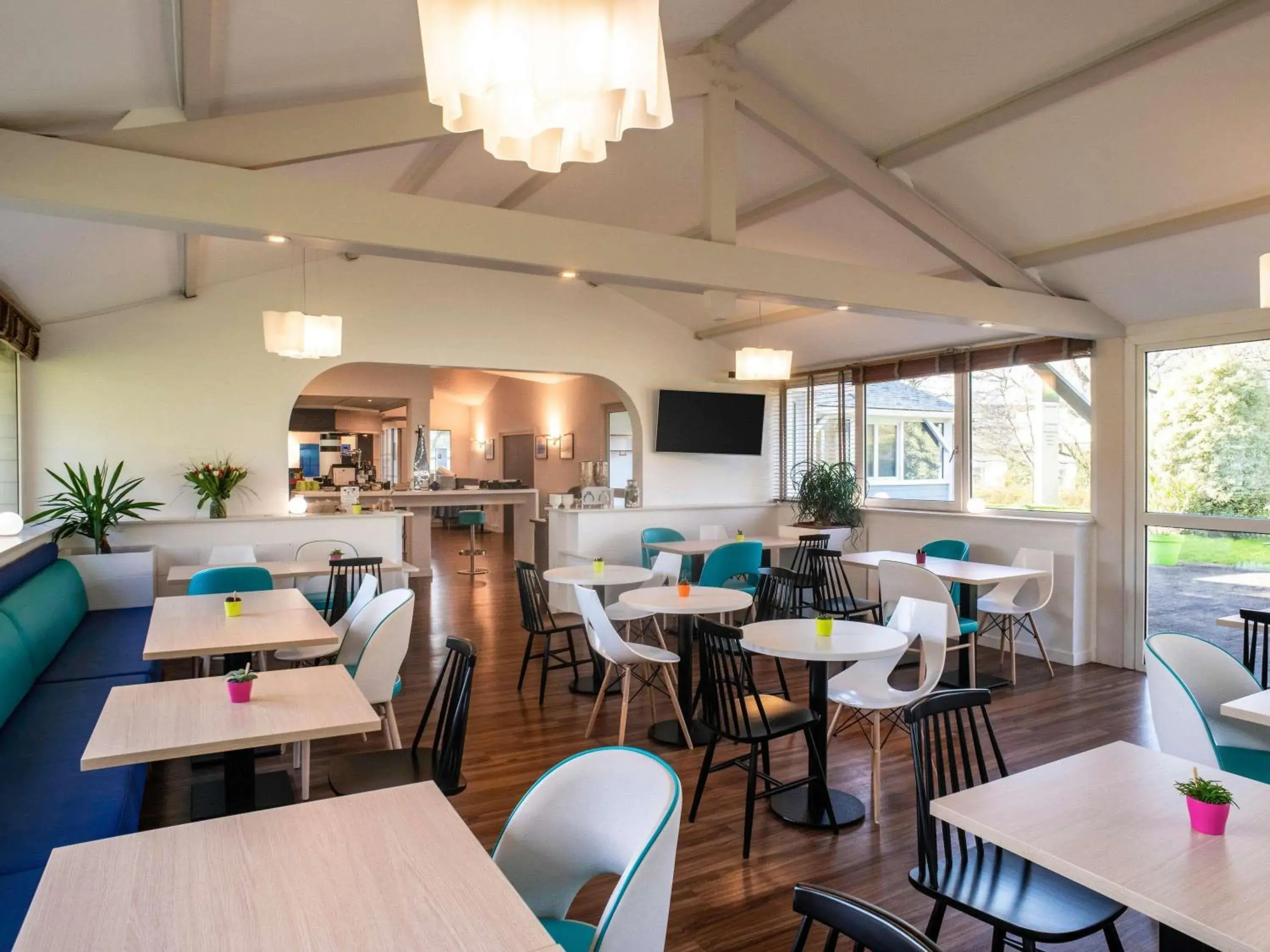 Restaurant/places to eat in ibis Styles Quimper Restaurant/places to eat in ibis Styles Quimper