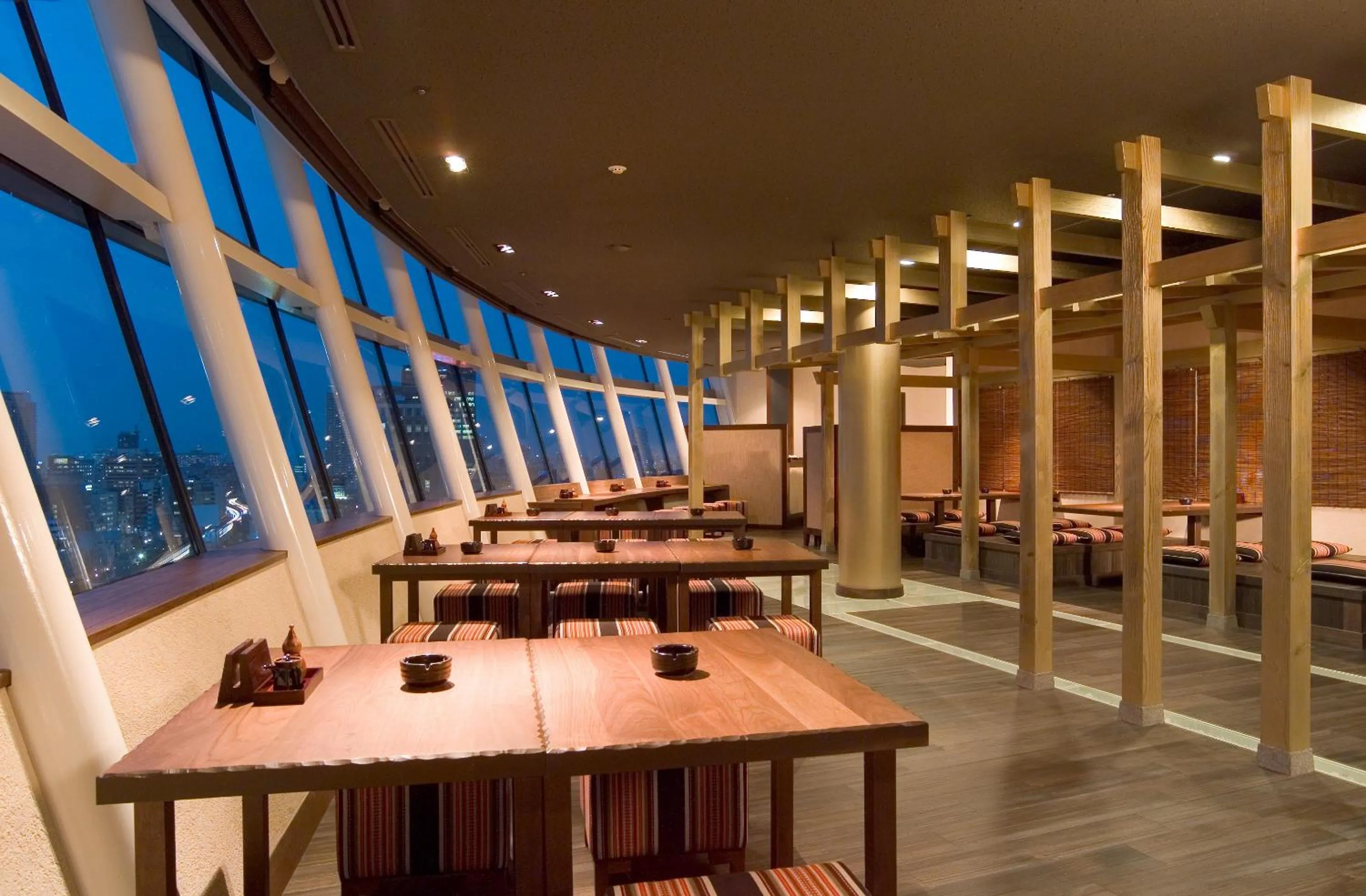 Restaurant/places to eat in City Plaza Osaka