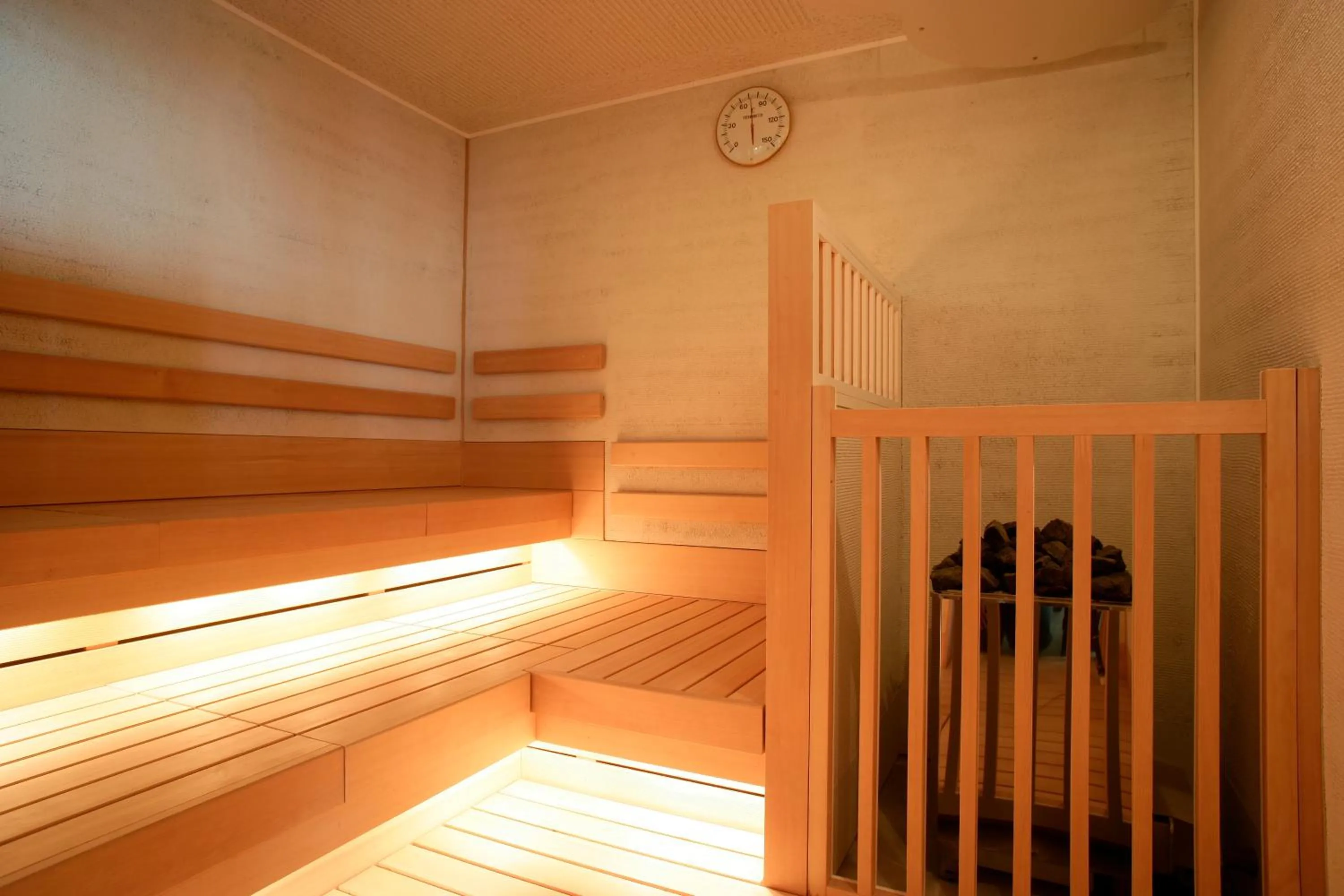 Spa and wellness centre/facilities in City Plaza Osaka